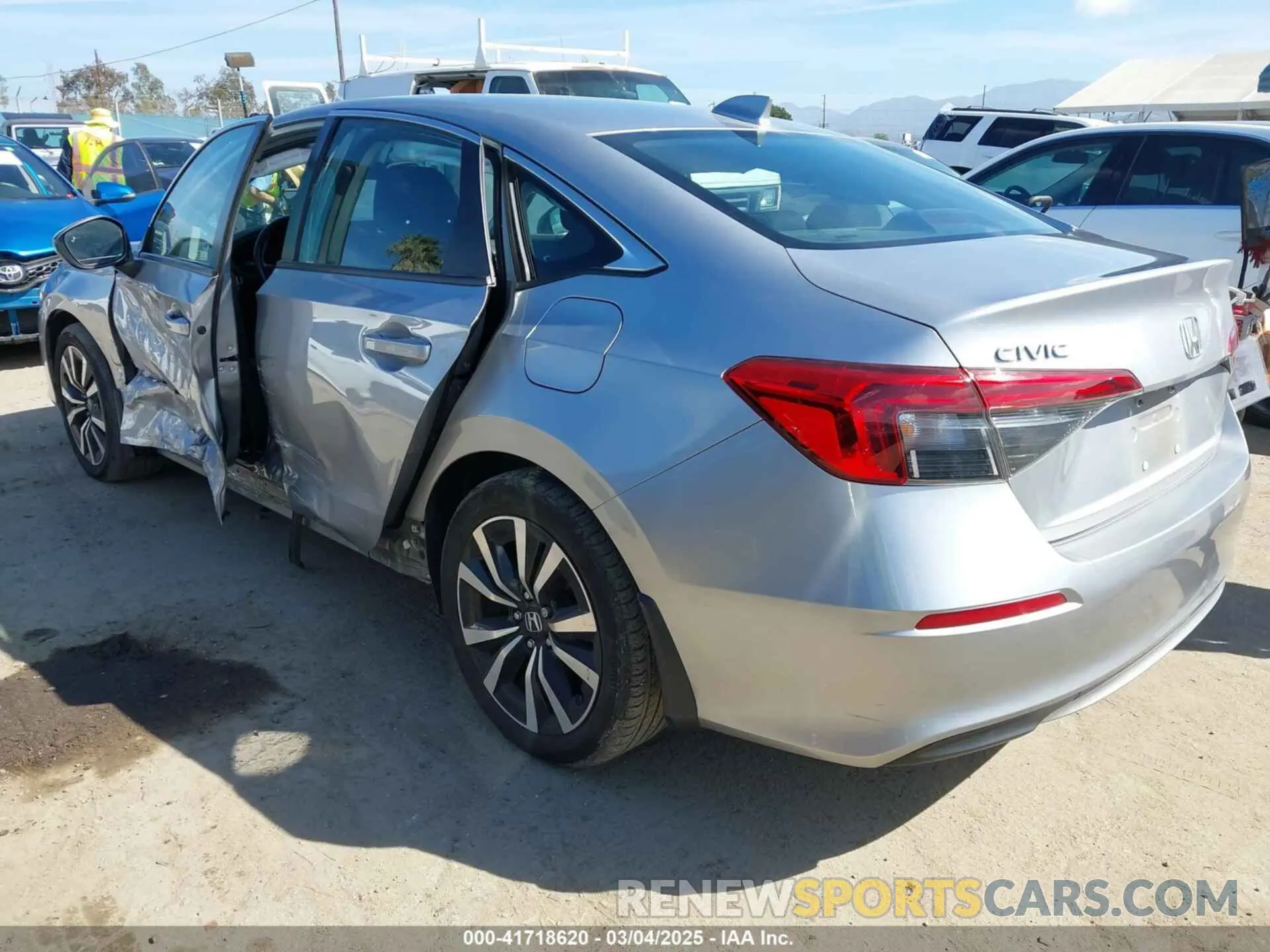 3 Photograph of a damaged car 2HGFE1F79NH327295 HONDA CIVIC 2022