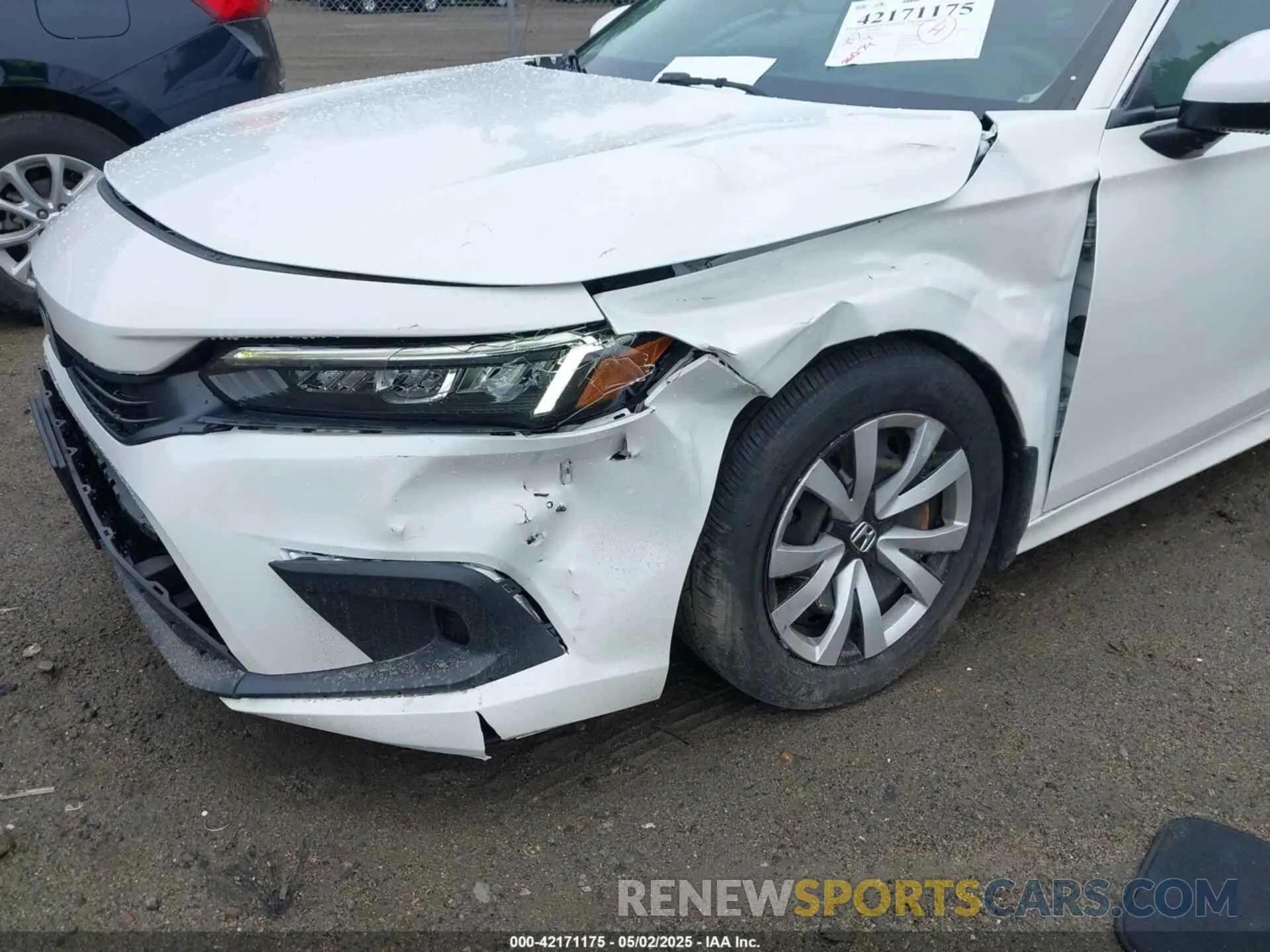6 Photograph of a damaged car 2HGFE2F20NH546043 HONDA CIVIC 2022