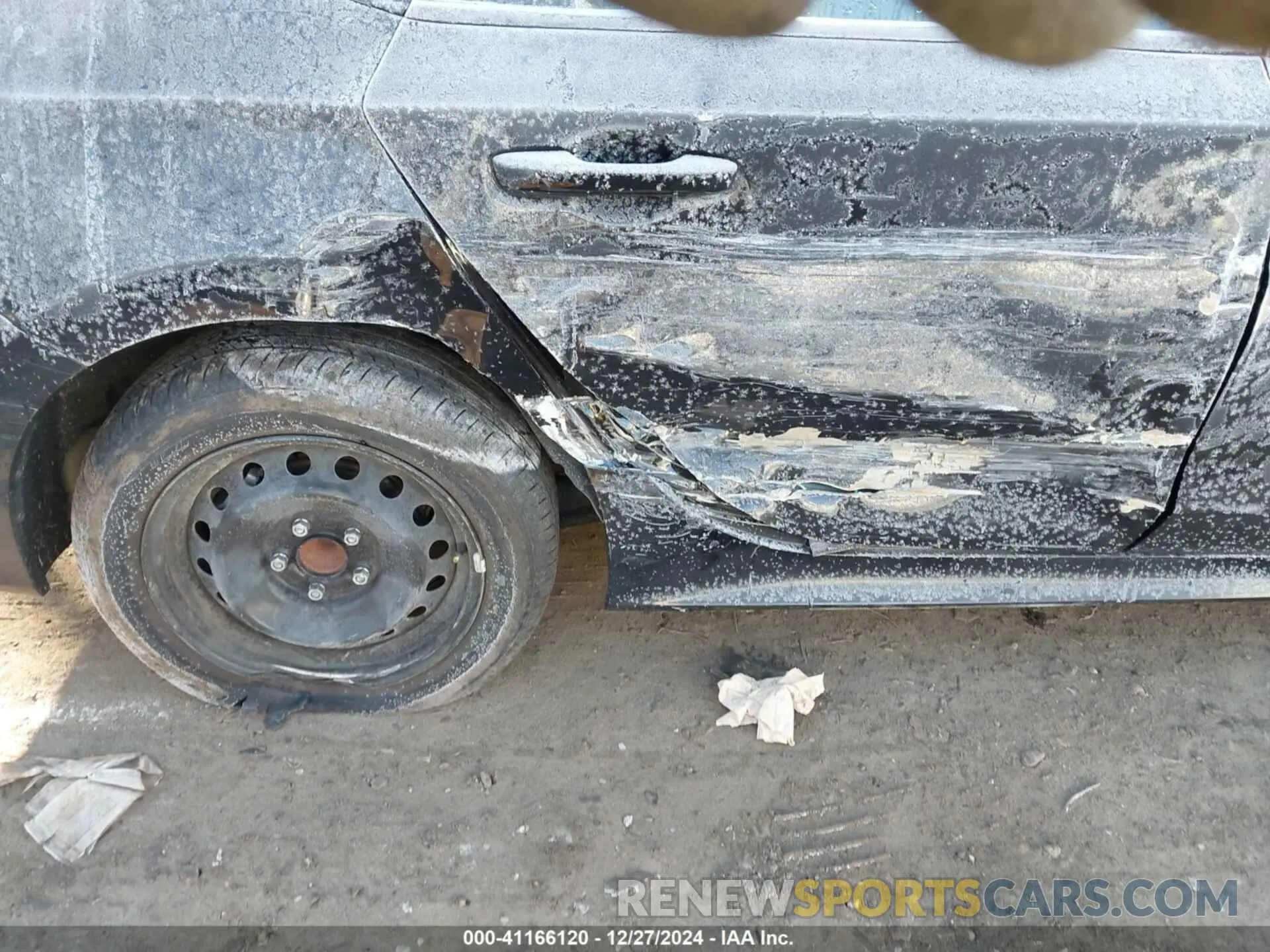 6 Photograph of a damaged car 2HGFE2F20NH553817 HONDA CIVIC 2022