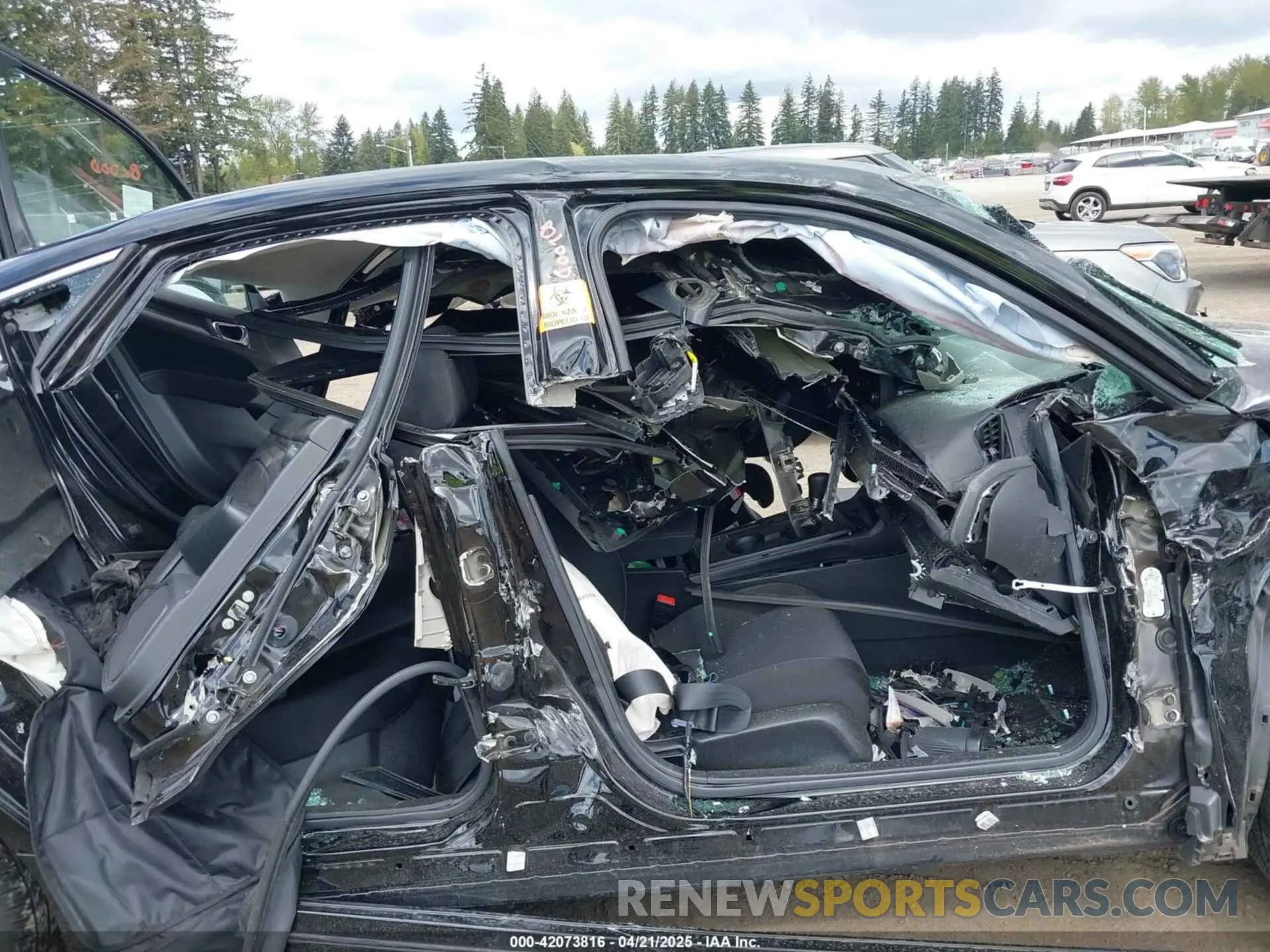 12 Photograph of a damaged car 2HGFE2F21NH548383 HONDA CIVIC 2022