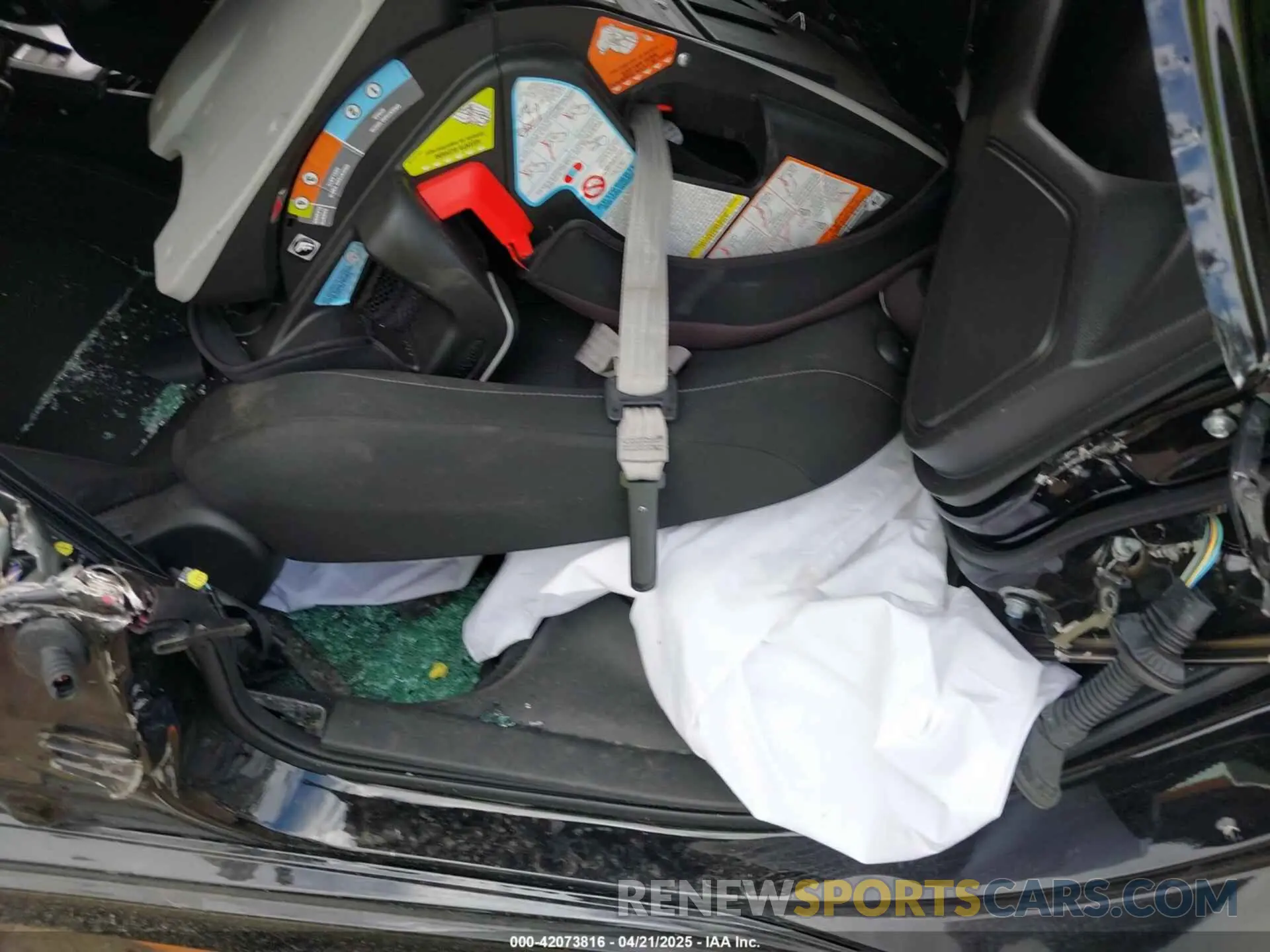 8 Photograph of a damaged car 2HGFE2F21NH548383 HONDA CIVIC 2022