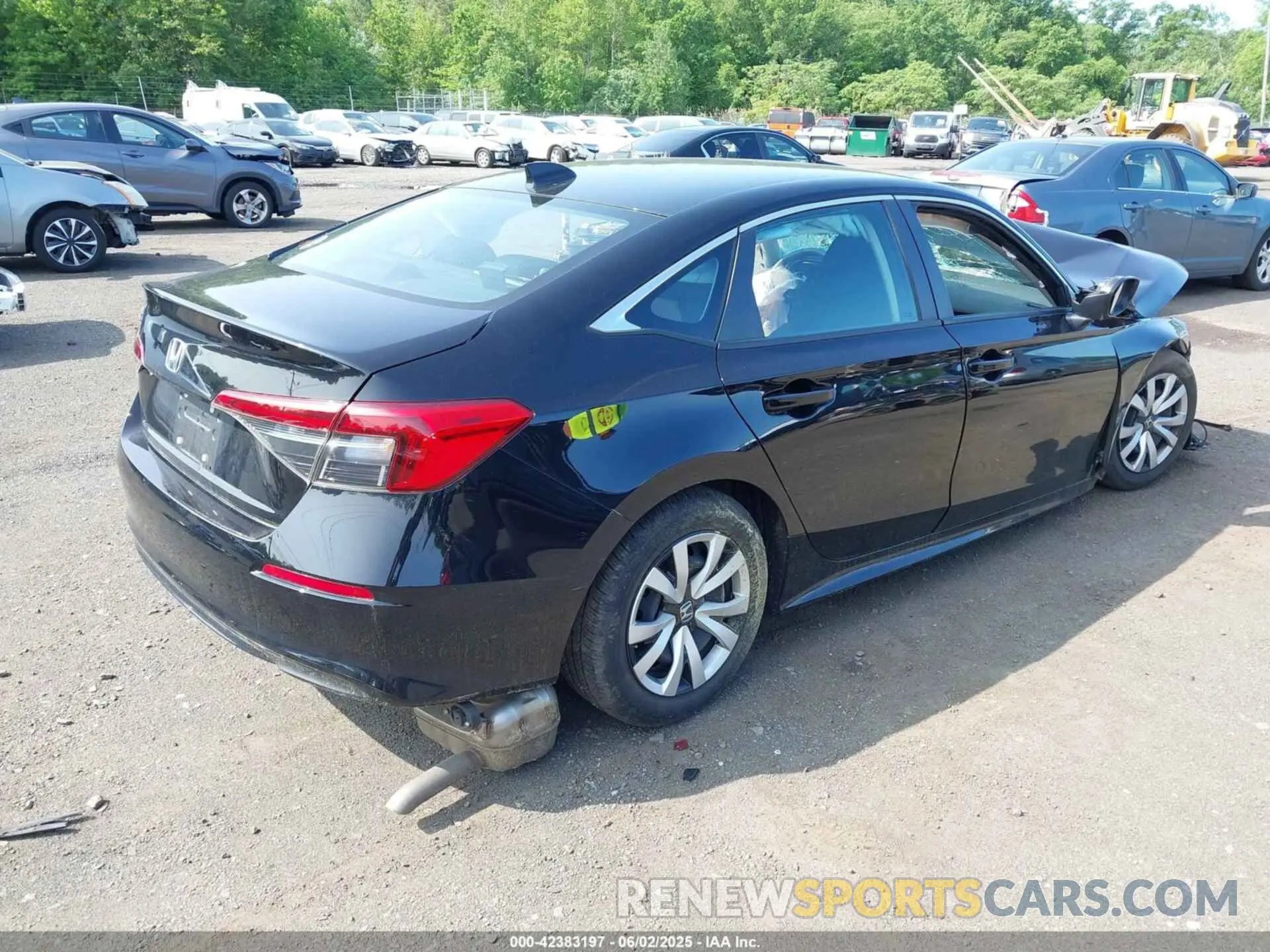 4 Photograph of a damaged car 2HGFE2F21NH573459 HONDA CIVIC 2022