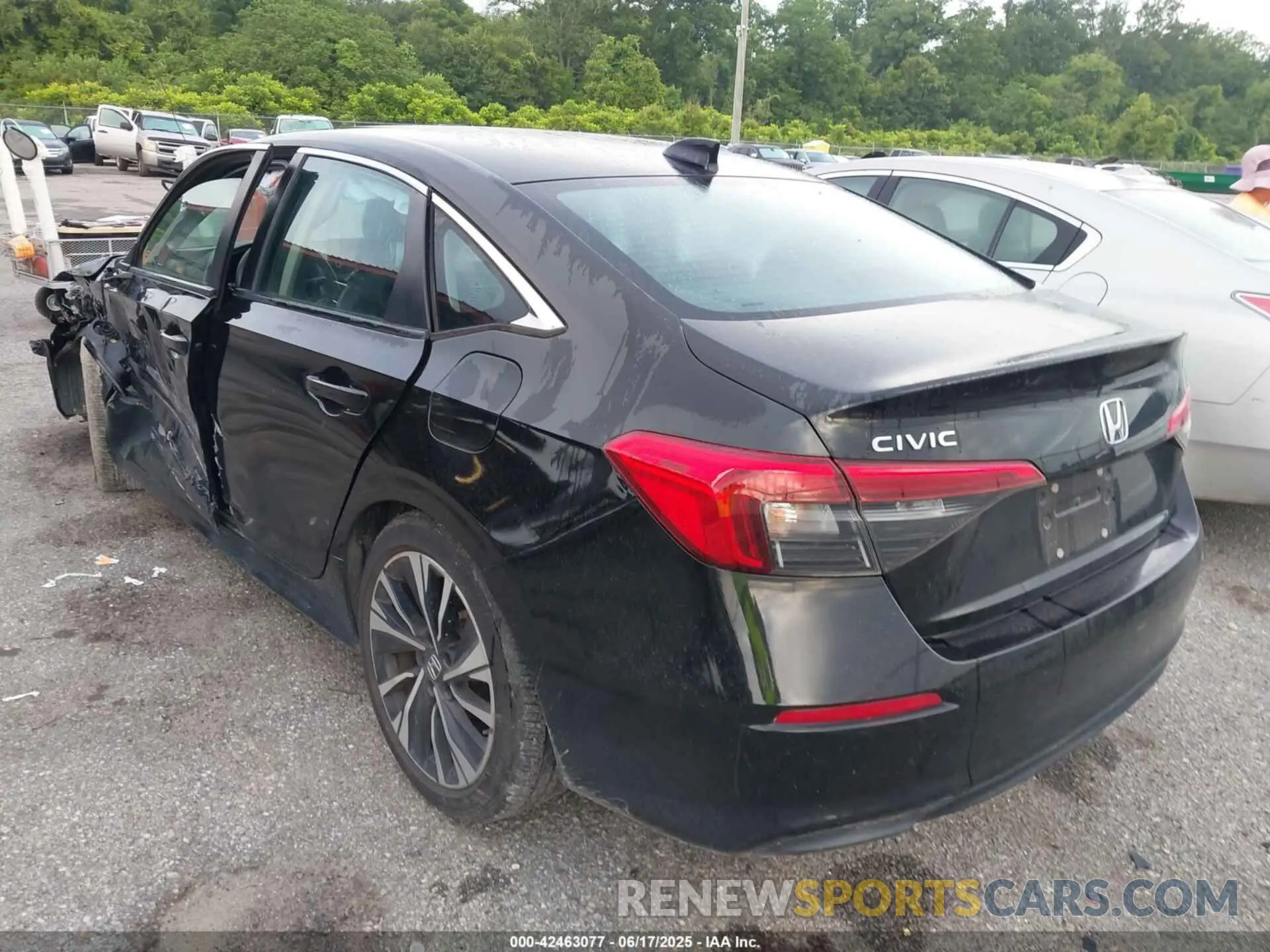 3 Photograph of a damaged car 2HGFE2F22NH526358 HONDA CIVIC 2022