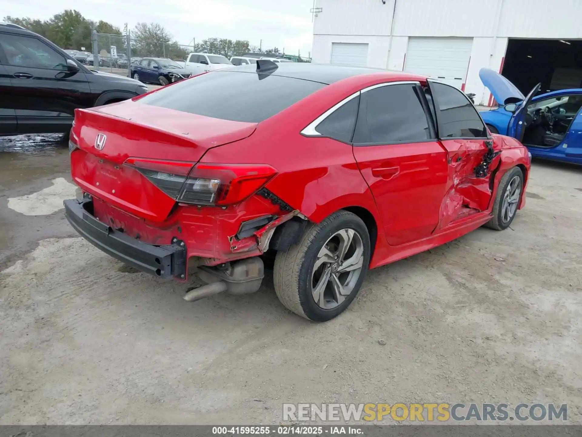 4 Photograph of a damaged car 2HGFE2F22NH542382 HONDA CIVIC 2022