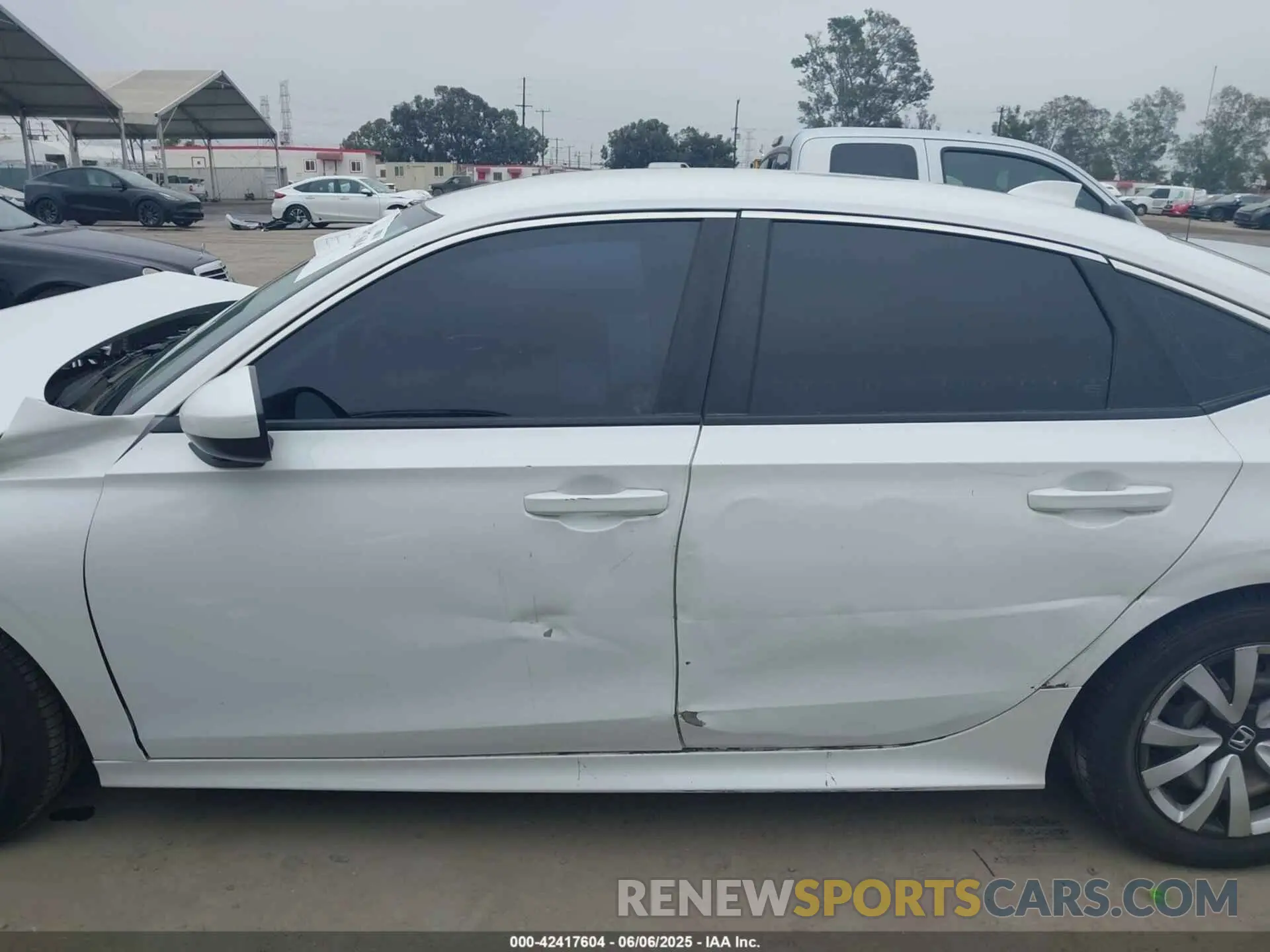15 Photograph of a damaged car 2HGFE2F23NH522576 HONDA CIVIC 2022