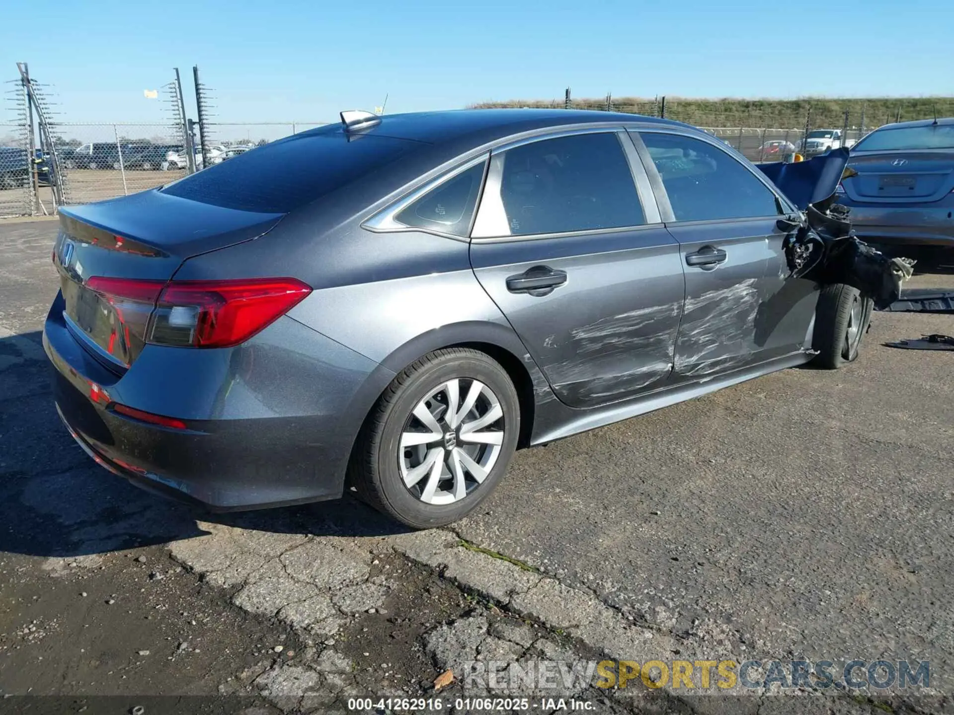 4 Photograph of a damaged car 2HGFE2F23NH543461 HONDA CIVIC 2022