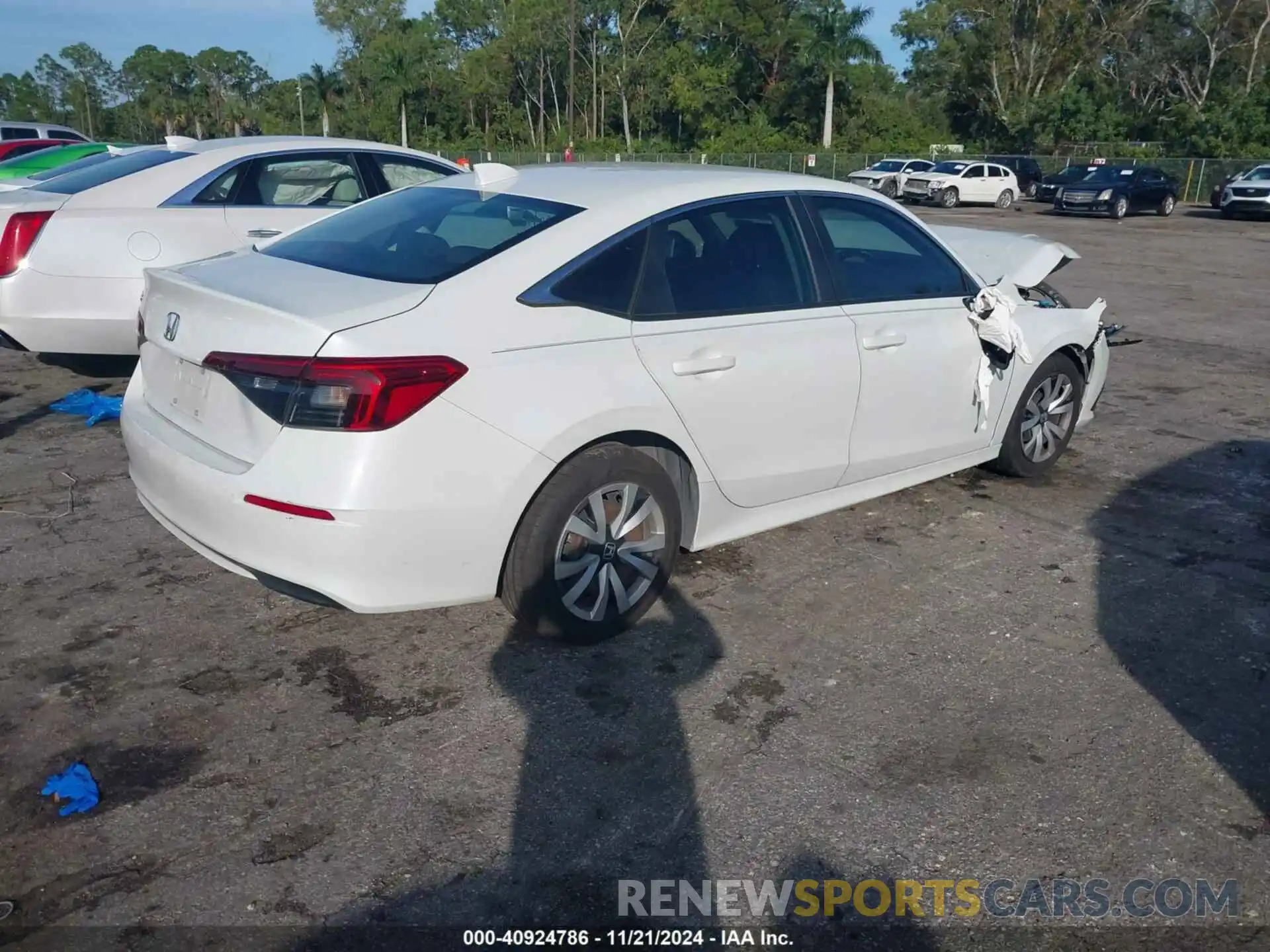 4 Photograph of a damaged car 2HGFE2F24NH532467 HONDA CIVIC 2022