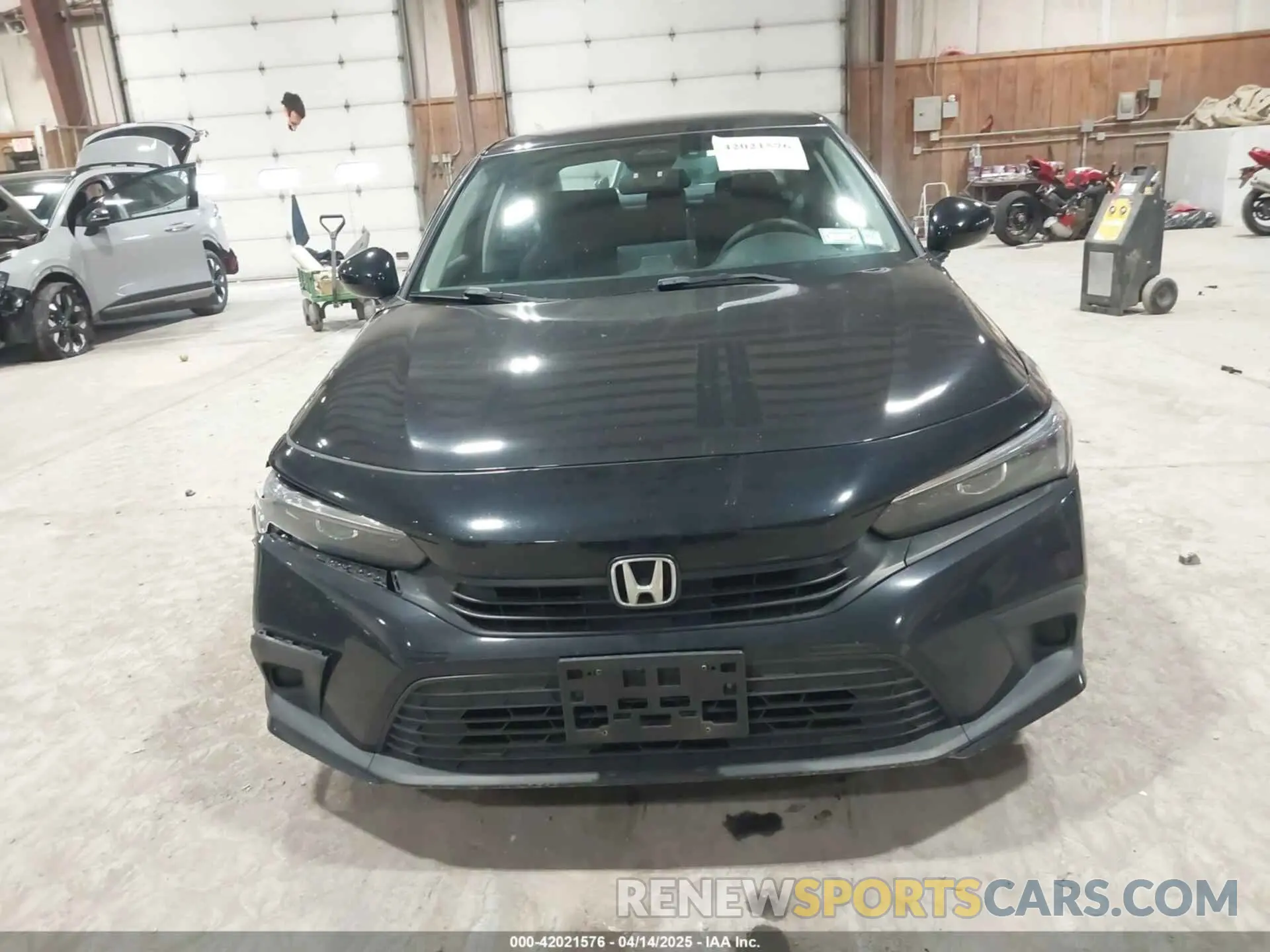 12 Photograph of a damaged car 2HGFE2F25NH553828 HONDA CIVIC 2022