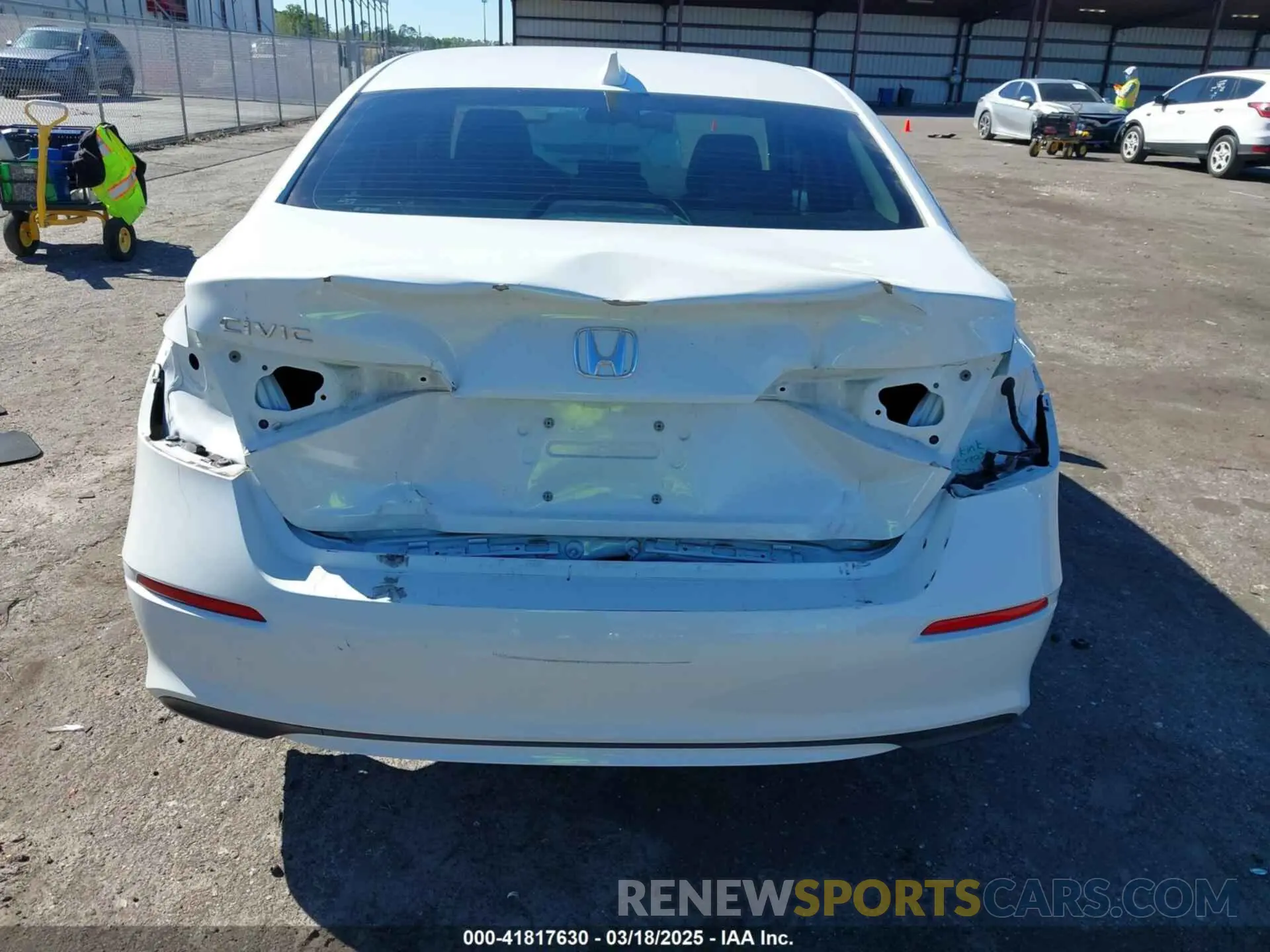 6 Photograph of a damaged car 2HGFE2F26NH545818 HONDA CIVIC 2022