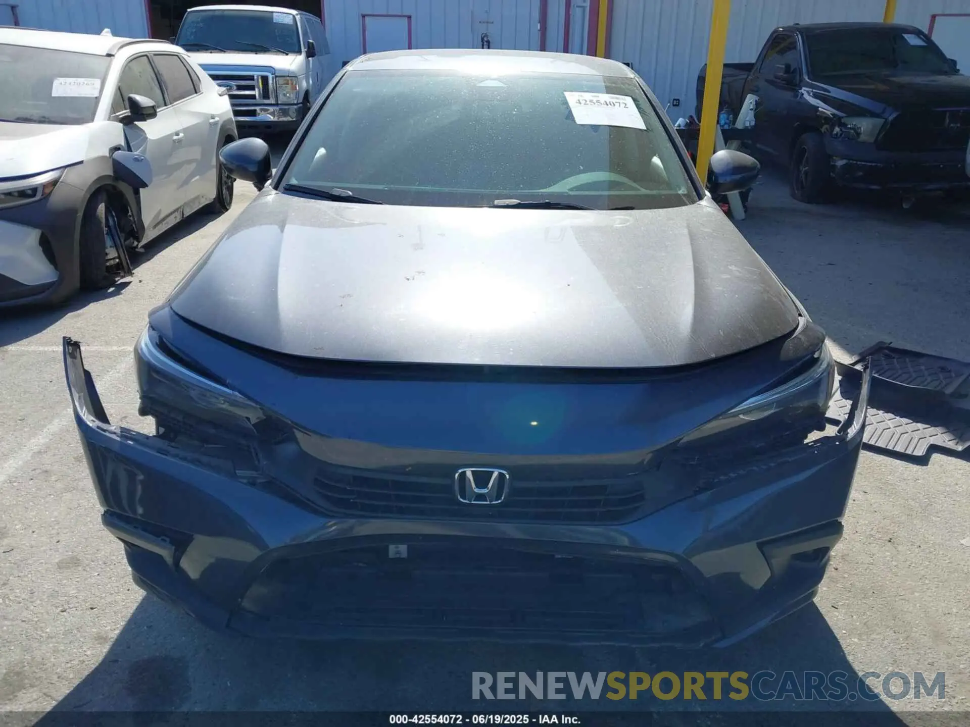 12 Photograph of a damaged car 2HGFE2F27NH517963 HONDA CIVIC 2022