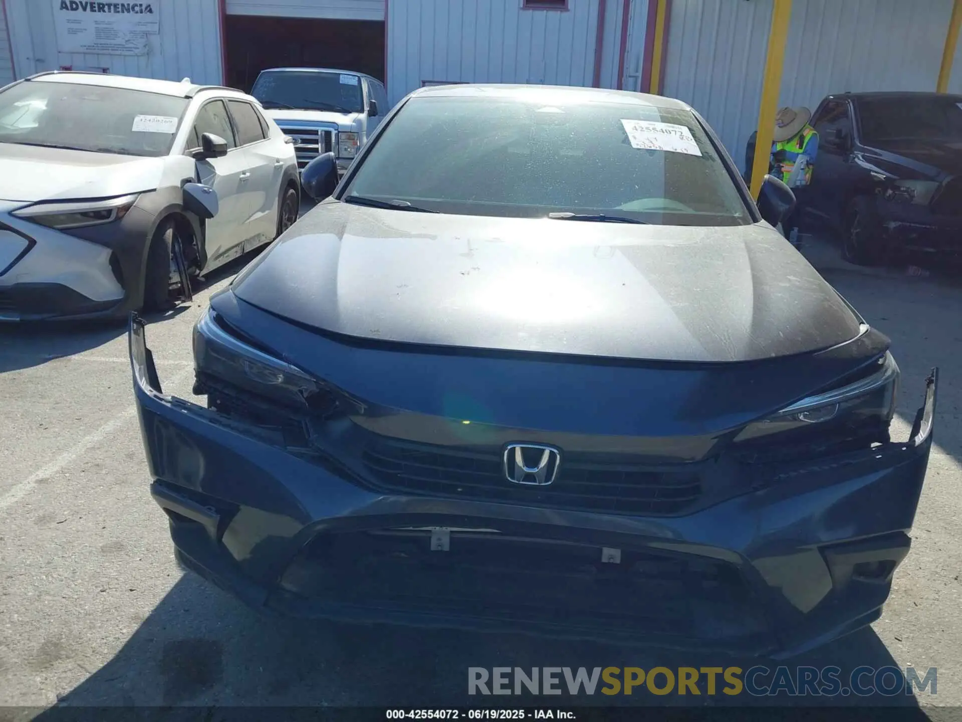 6 Photograph of a damaged car 2HGFE2F27NH517963 HONDA CIVIC 2022