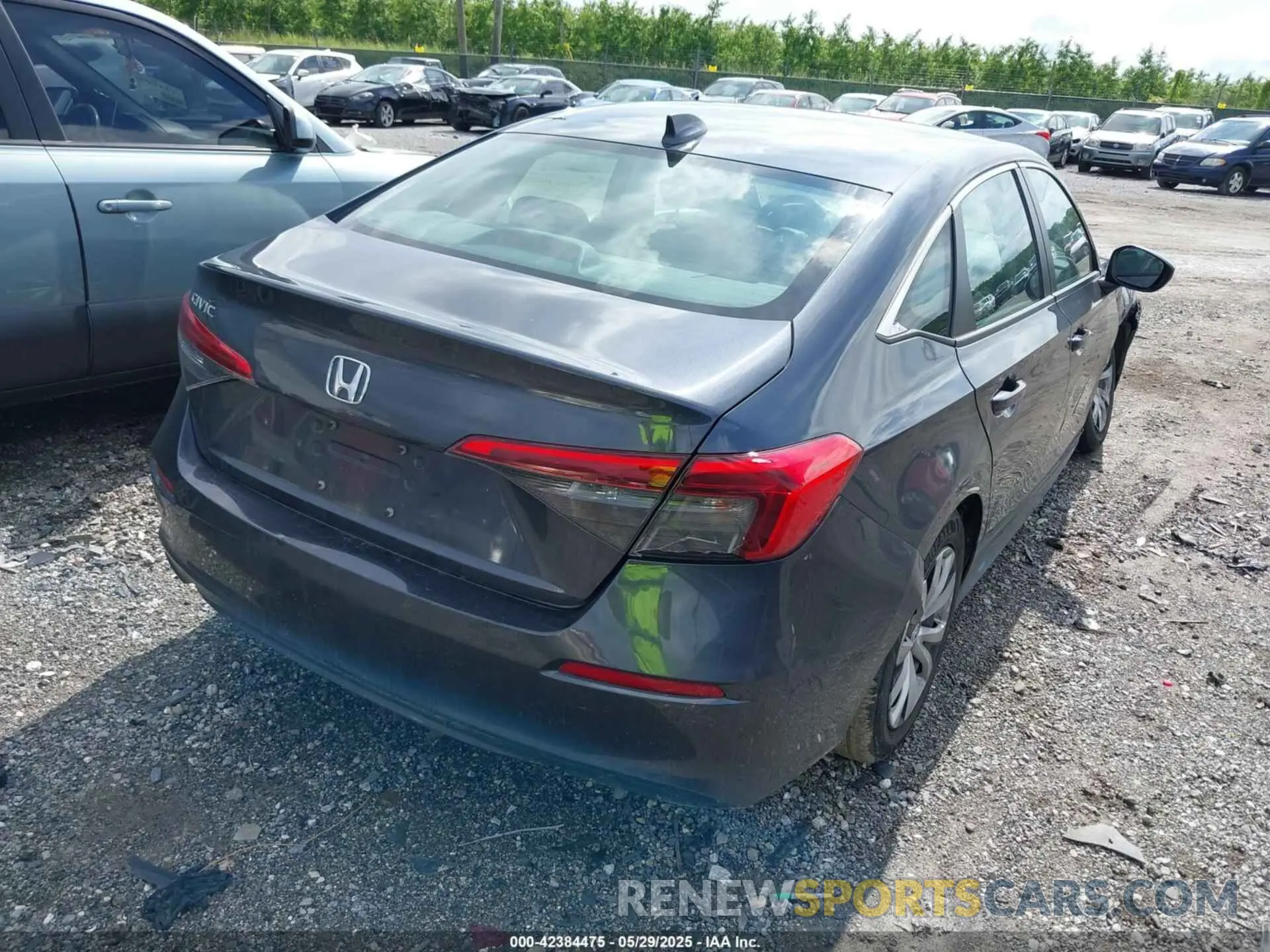 4 Photograph of a damaged car 2HGFE2F27NH522953 HONDA CIVIC 2022