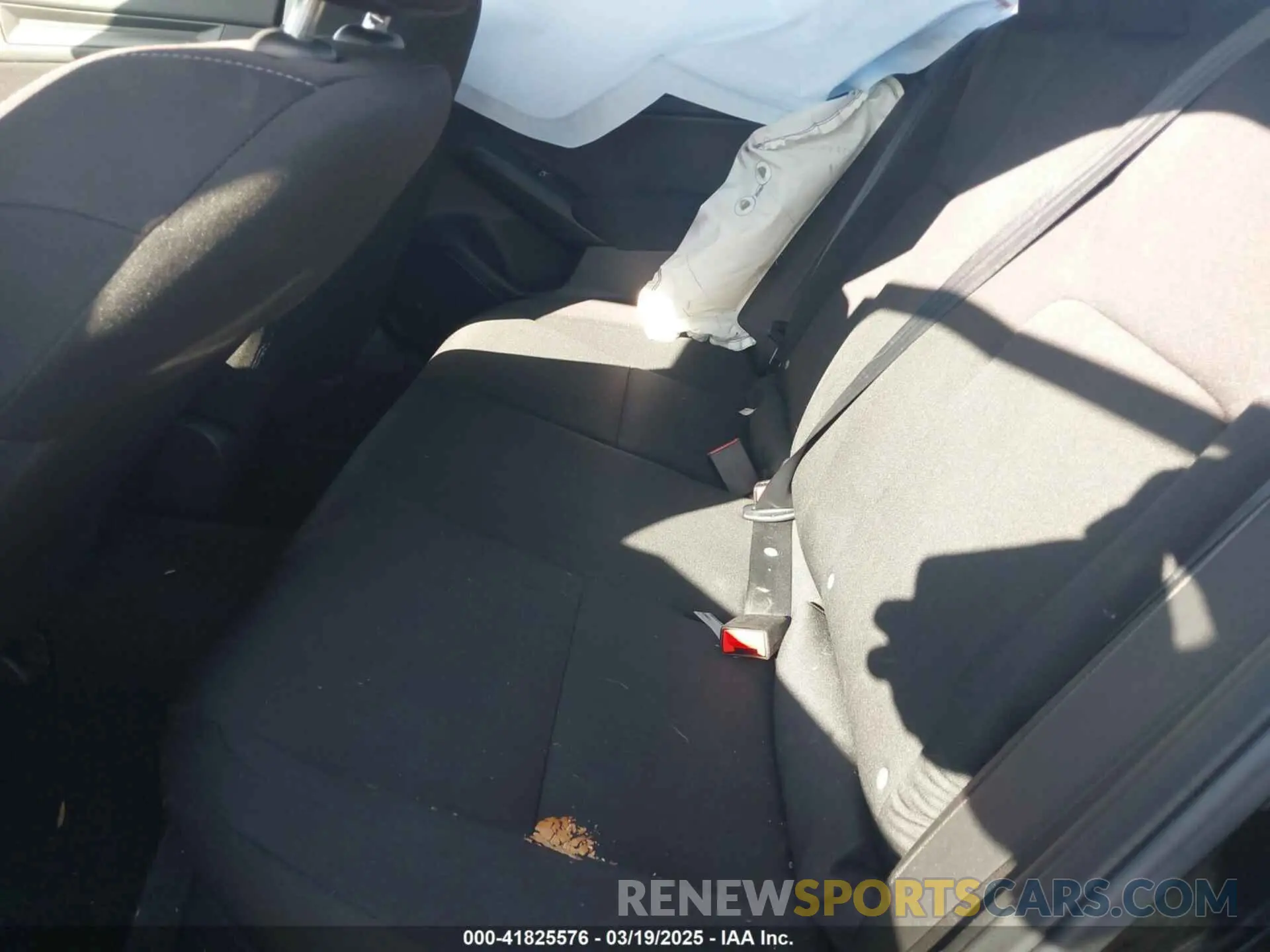 8 Photograph of a damaged car 2HGFE2F27NH564054 HONDA CIVIC 2022
