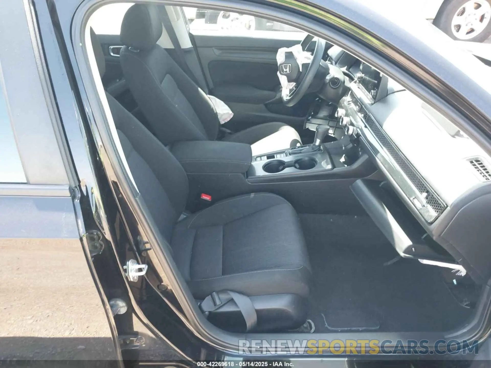 5 Photograph of a damaged car 2HGFE2F28NH514361 HONDA CIVIC 2022