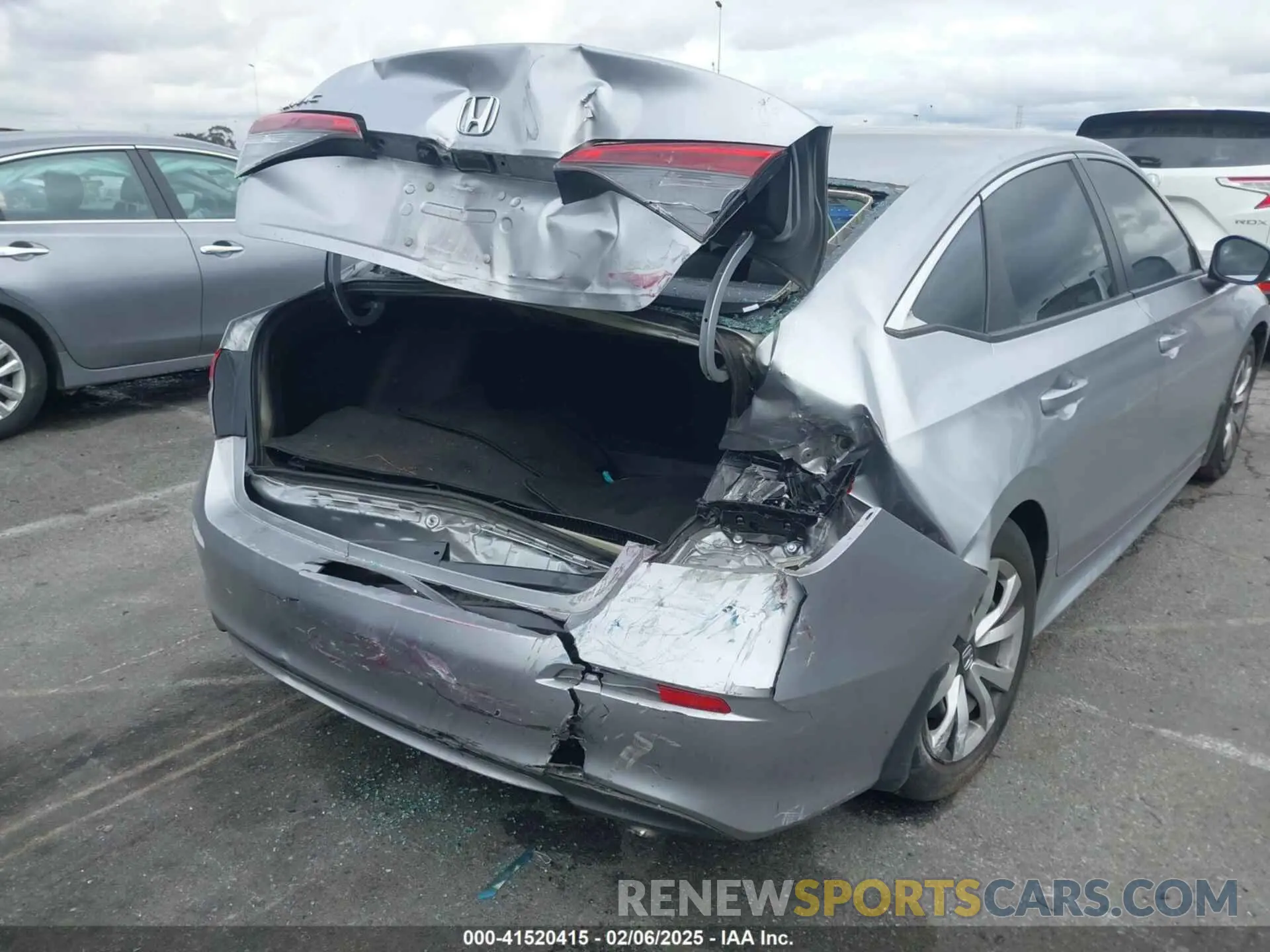 6 Photograph of a damaged car 2HGFE2F29NH522470 HONDA CIVIC 2022