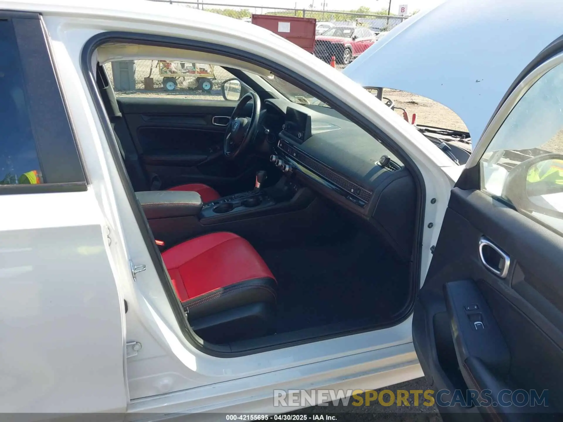 5 Photograph of a damaged car 2HGFE2F50NH503431 HONDA CIVIC 2022