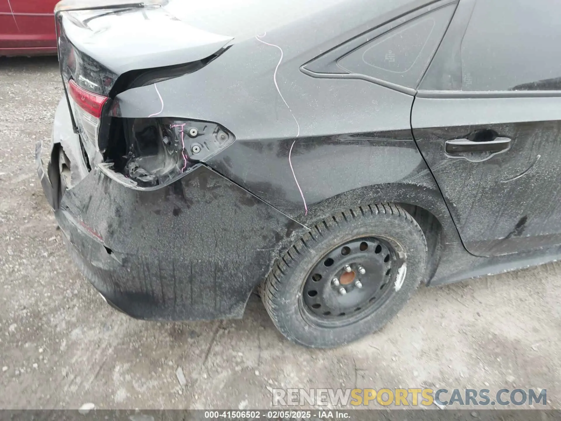17 Photograph of a damaged car 2HGFE2F50NH545050 HONDA CIVIC 2022