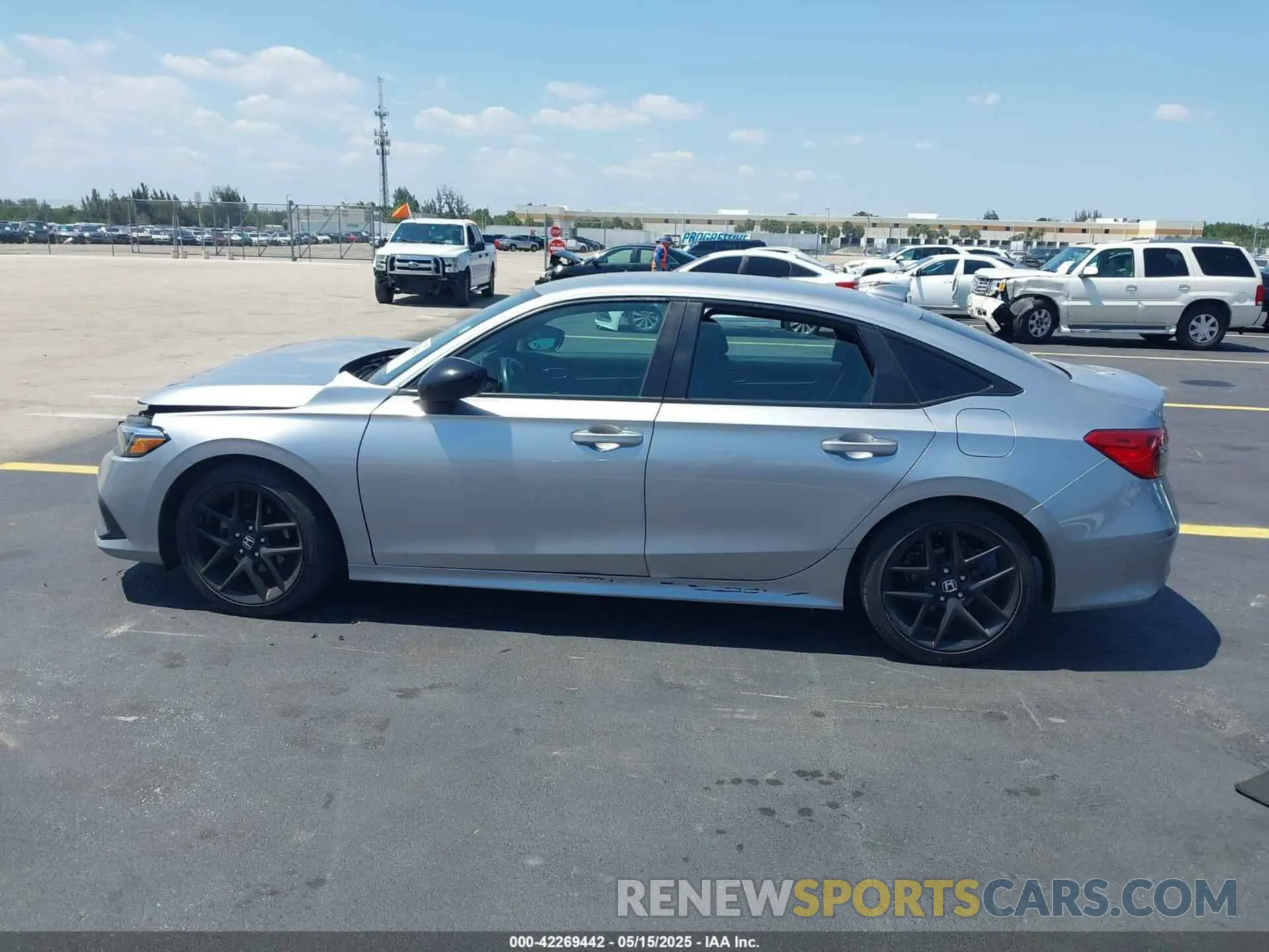 15 Photograph of a damaged car 2HGFE2F50NH597620 HONDA CIVIC 2022
