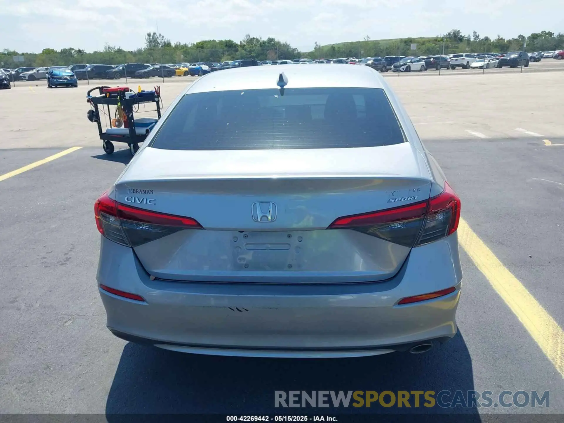 17 Photograph of a damaged car 2HGFE2F50NH597620 HONDA CIVIC 2022