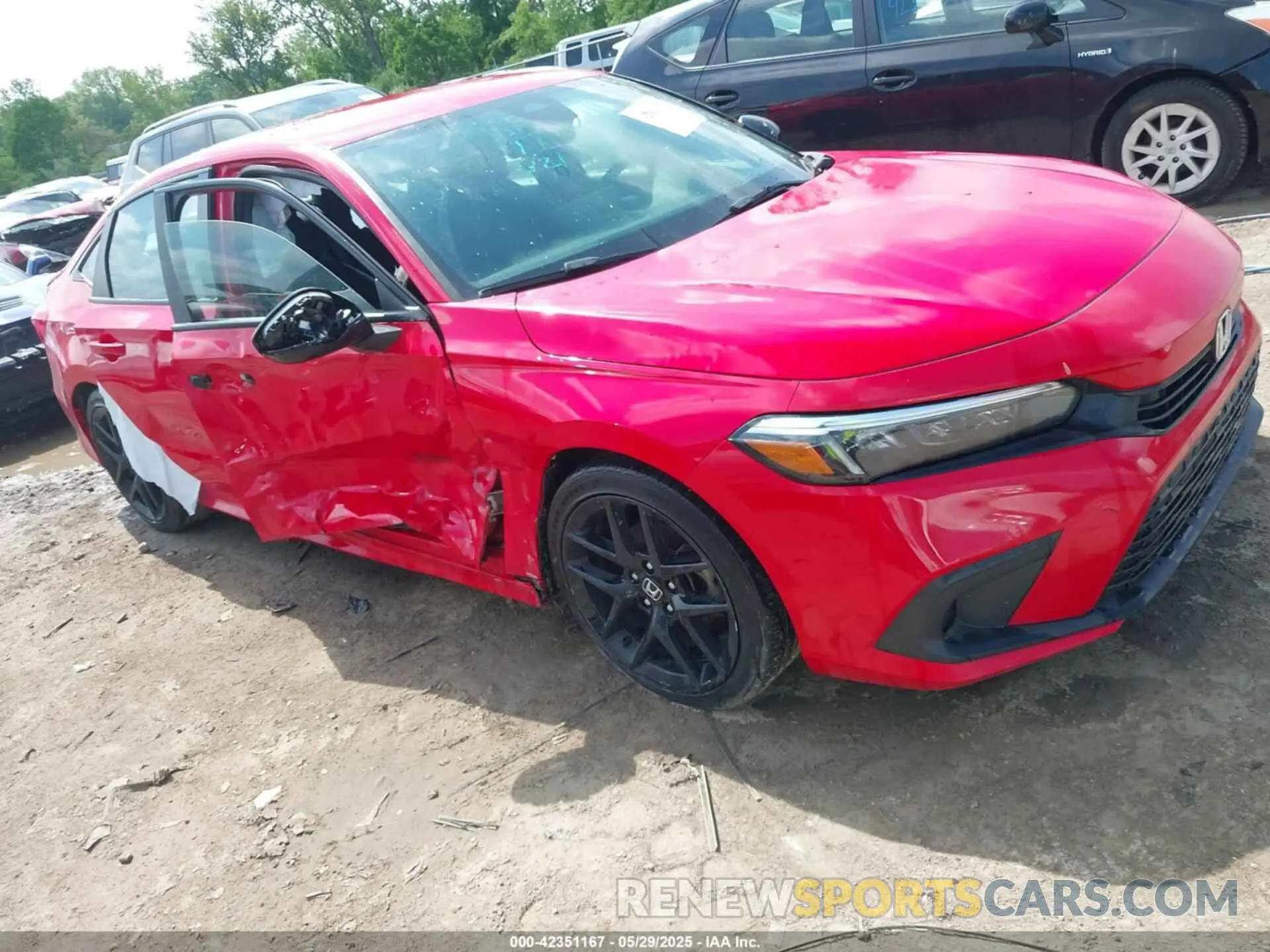 13 Photograph of a damaged car 2HGFE2F51NH504782 HONDA CIVIC 2022