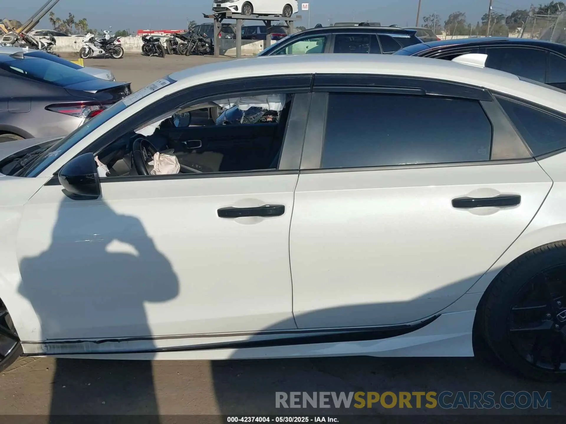 14 Photograph of a damaged car 2HGFE2F51NH550595 HONDA CIVIC 2022