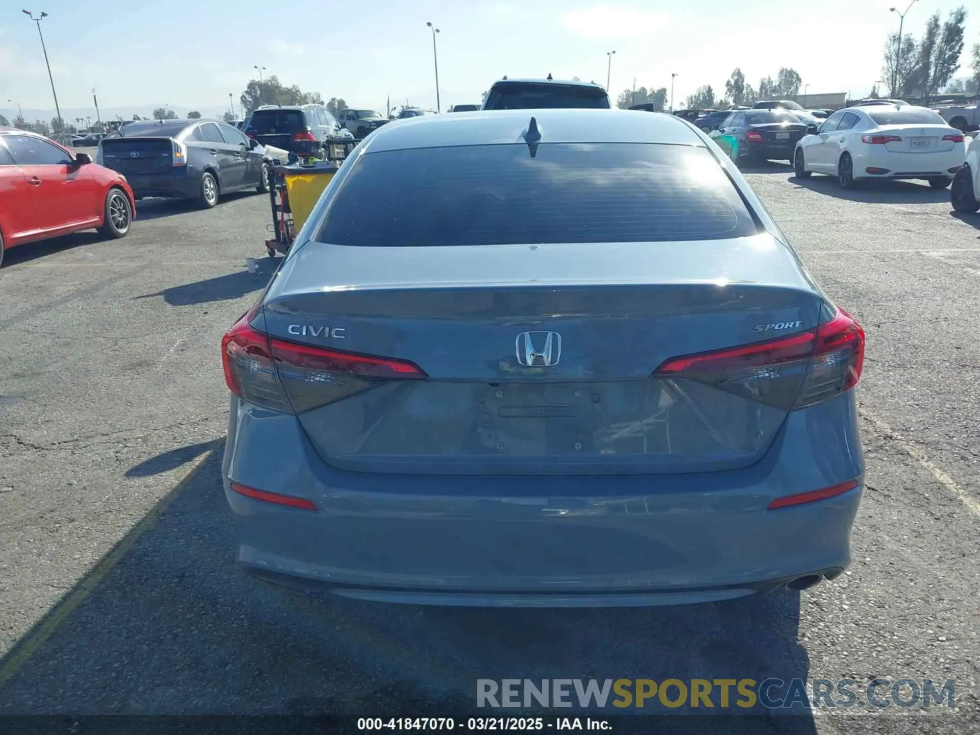 16 Photograph of a damaged car 2HGFE2F51NH564447 HONDA CIVIC 2022