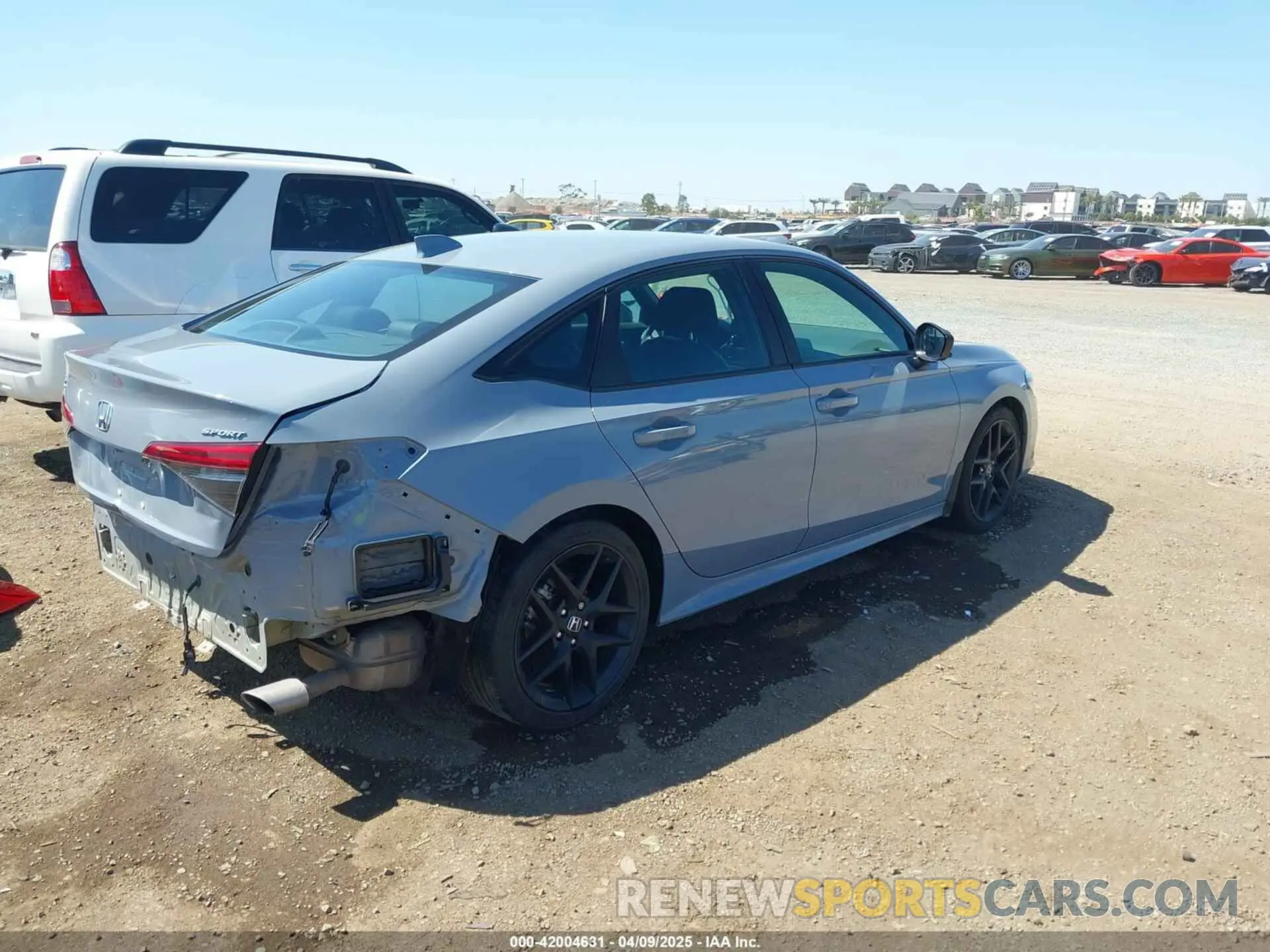 4 Photograph of a damaged car 2HGFE2F51NH588716 HONDA CIVIC 2022