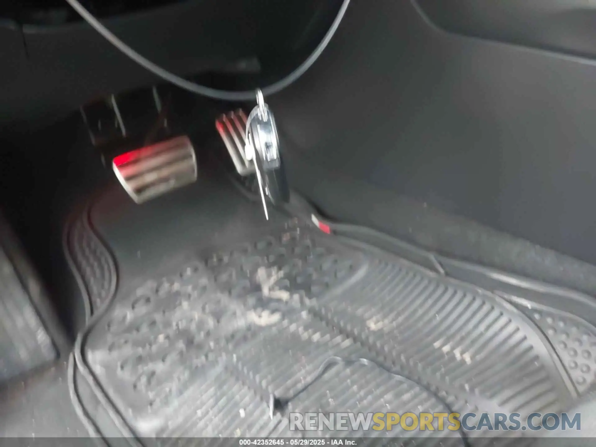 11 Photograph of a damaged car 2HGFE2F51NH605045 HONDA CIVIC 2022