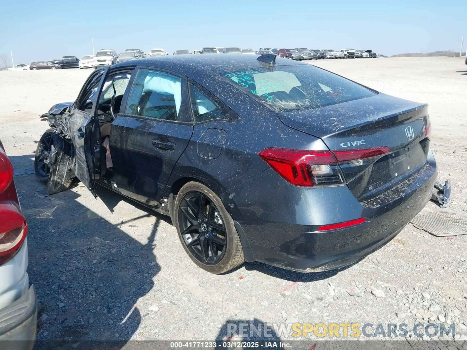 3 Photograph of a damaged car 2HGFE2F51NH605868 HONDA CIVIC 2022