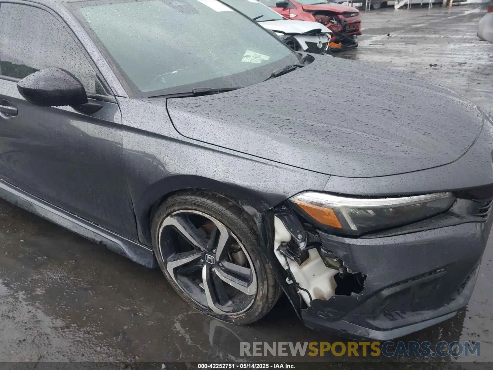 6 Photograph of a damaged car 2HGFE2F52NH521686 HONDA CIVIC 2022