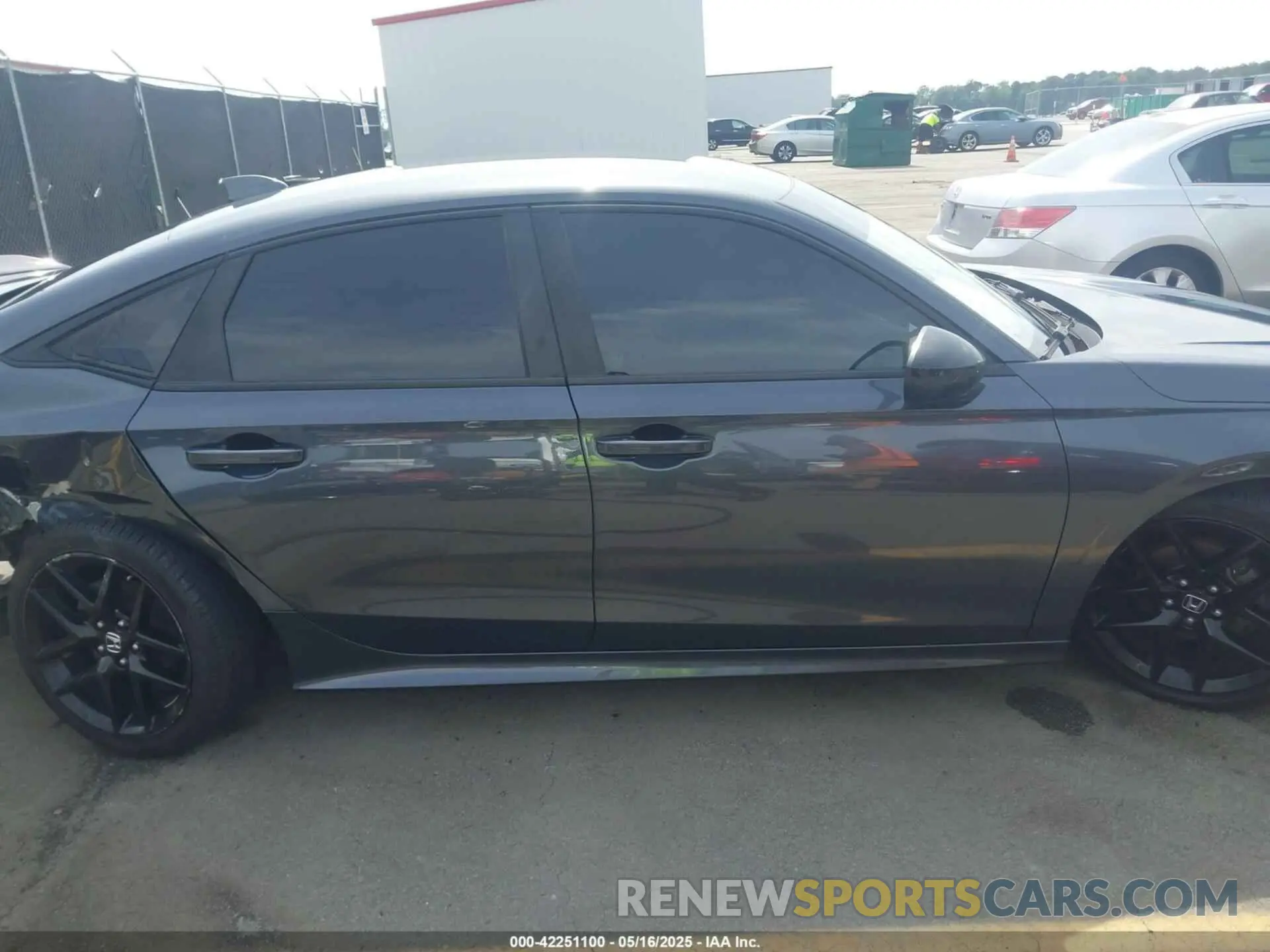 13 Photograph of a damaged car 2HGFE2F52NH533627 HONDA CIVIC 2022