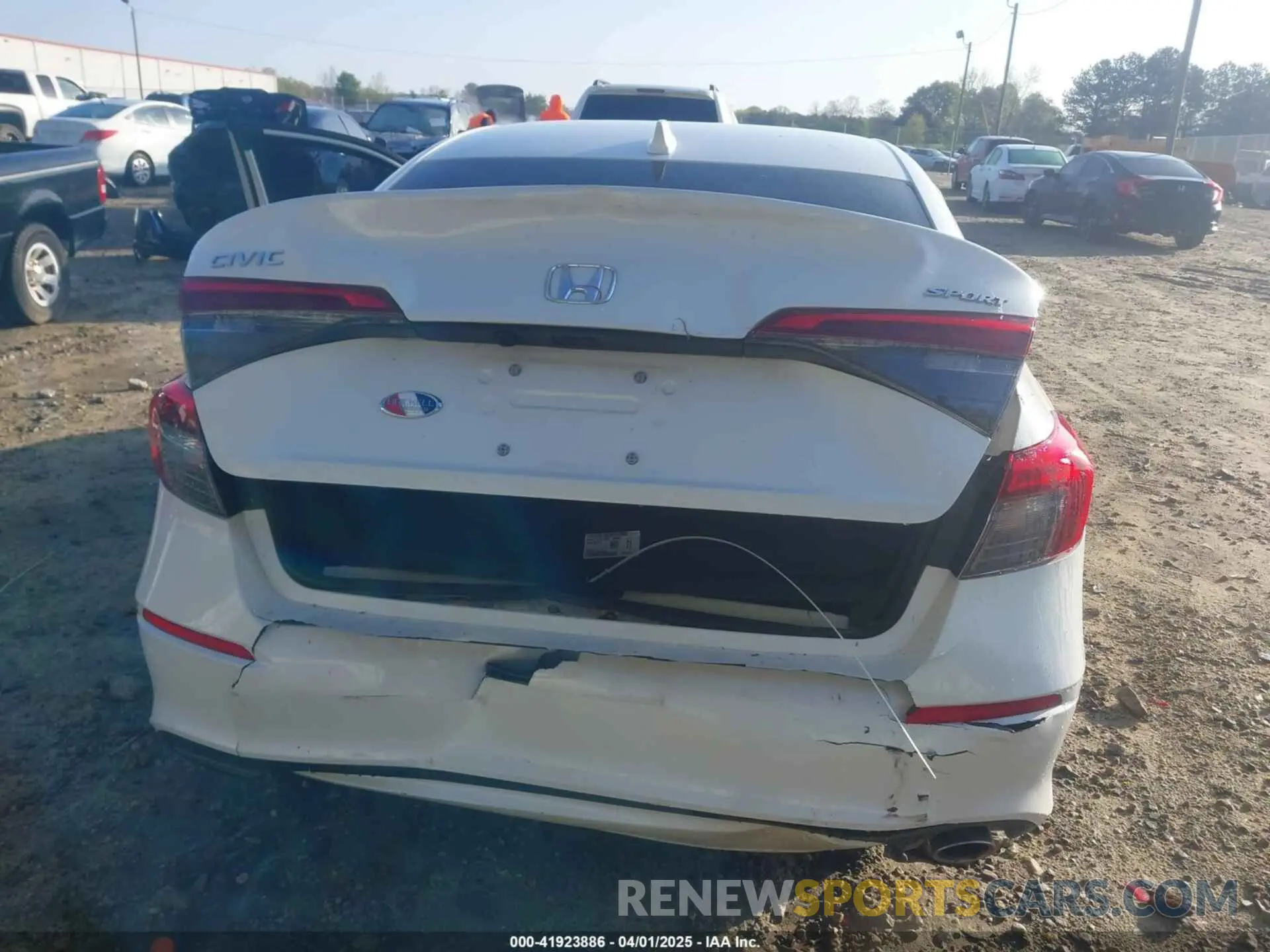 6 Photograph of a damaged car 2HGFE2F52NH544935 HONDA CIVIC 2022