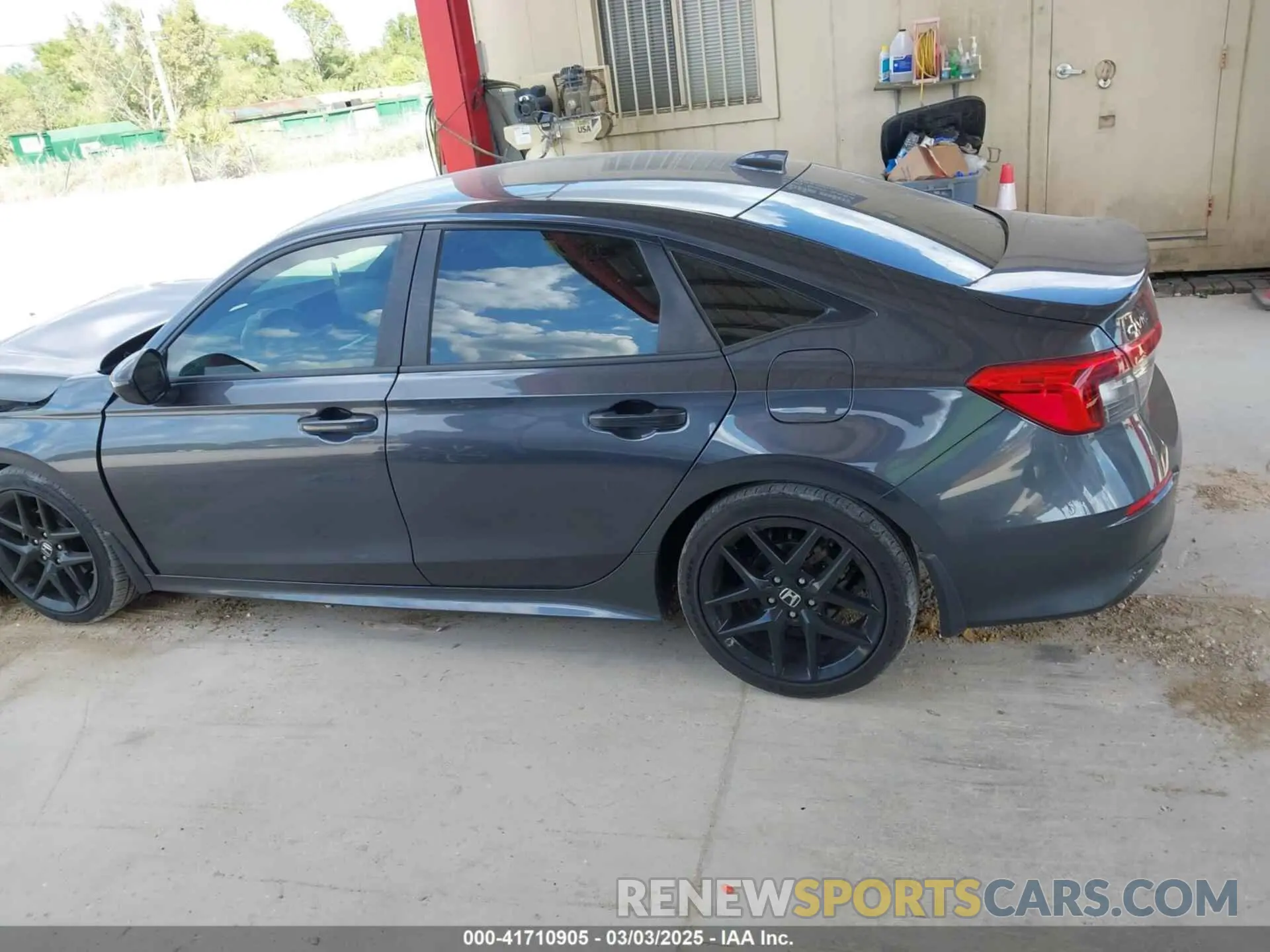 15 Photograph of a damaged car 2HGFE2F52NH596002 HONDA CIVIC 2022