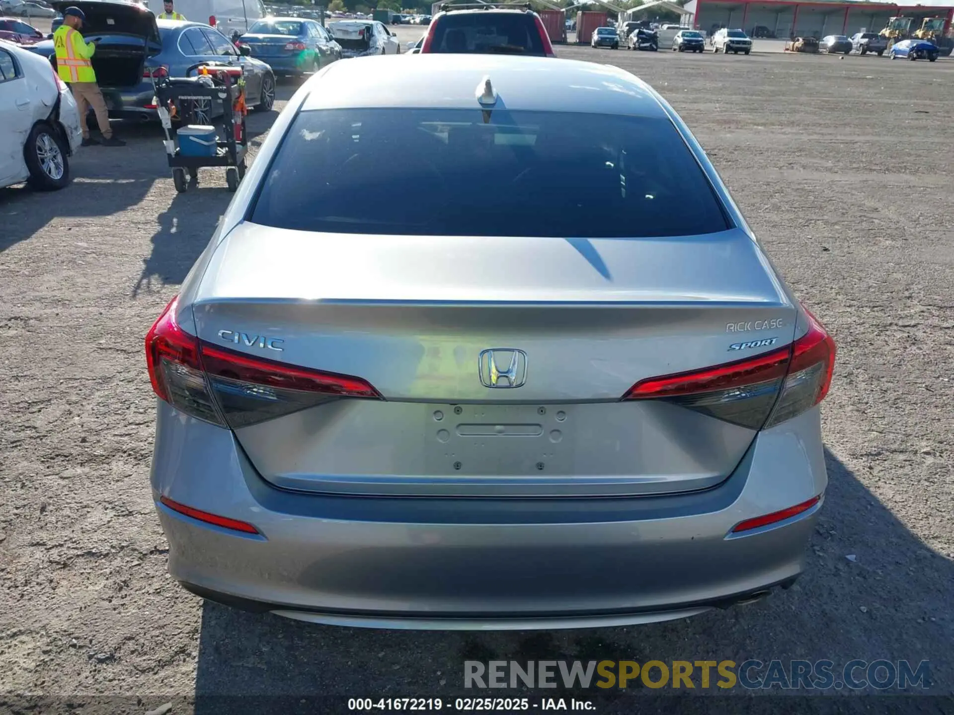 15 Photograph of a damaged car 2HGFE2F52NH597599 HONDA CIVIC 2022