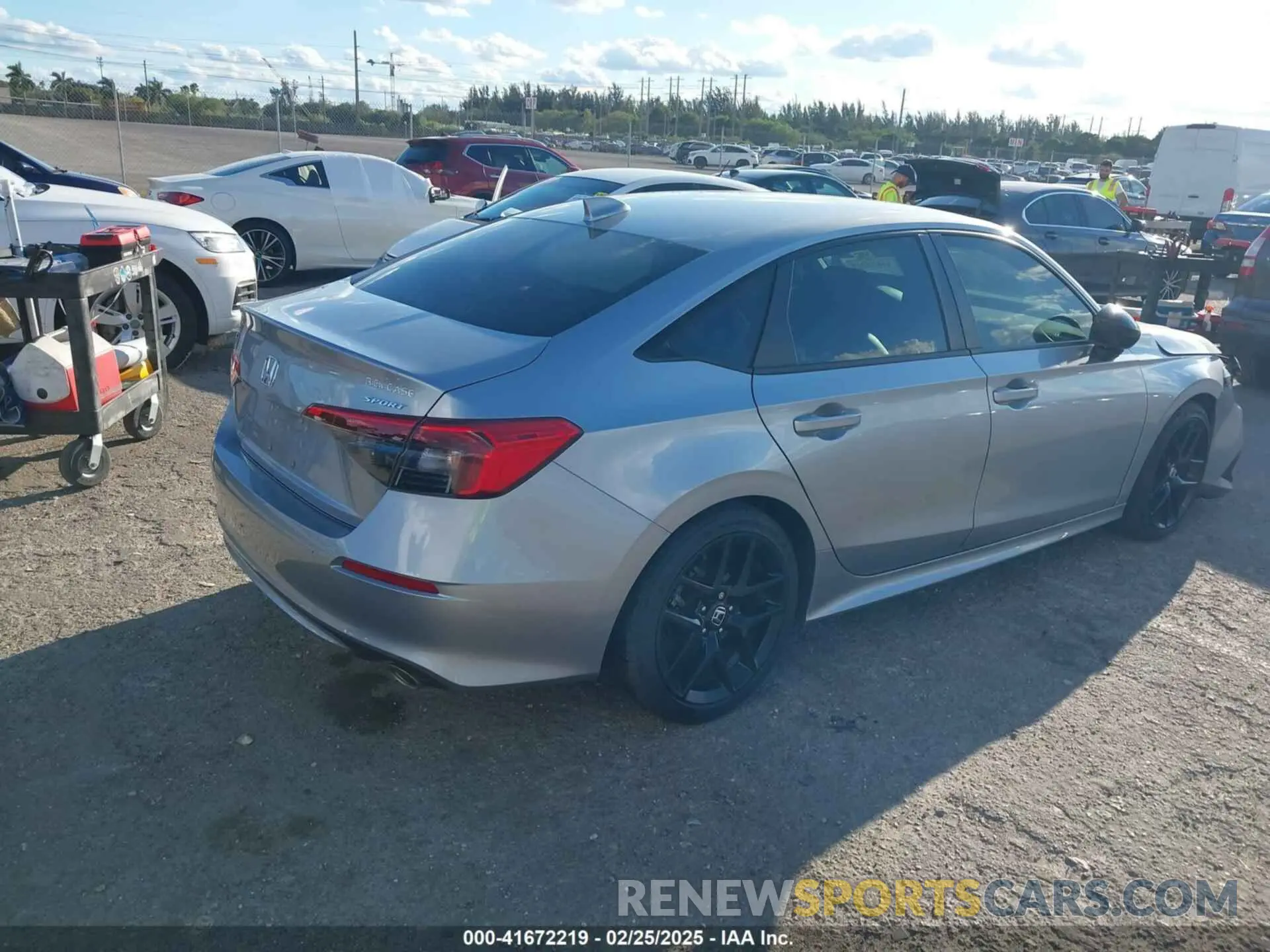 4 Photograph of a damaged car 2HGFE2F52NH597599 HONDA CIVIC 2022