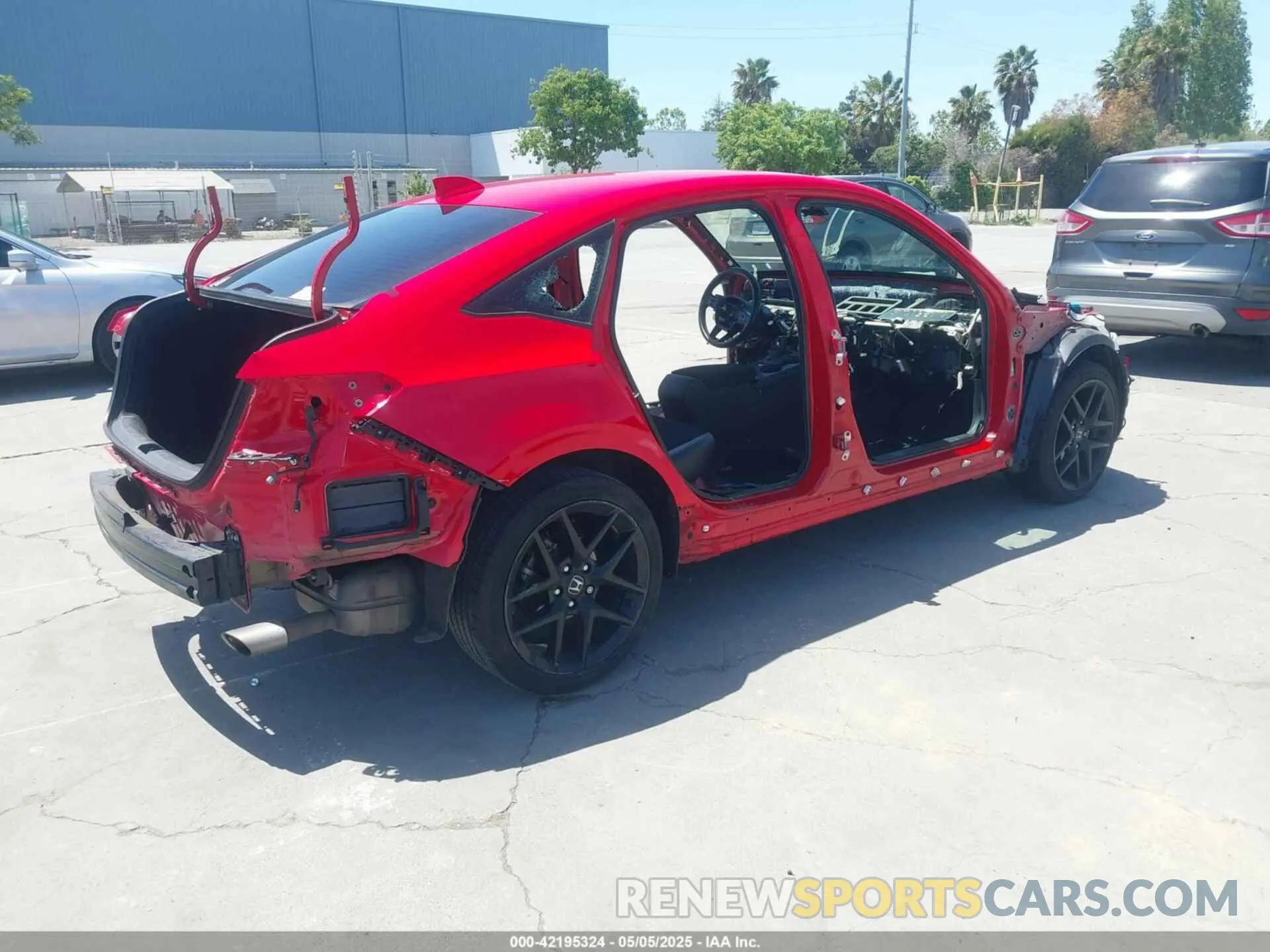 4 Photograph of a damaged car 2HGFE2F53NH500863 HONDA CIVIC 2022