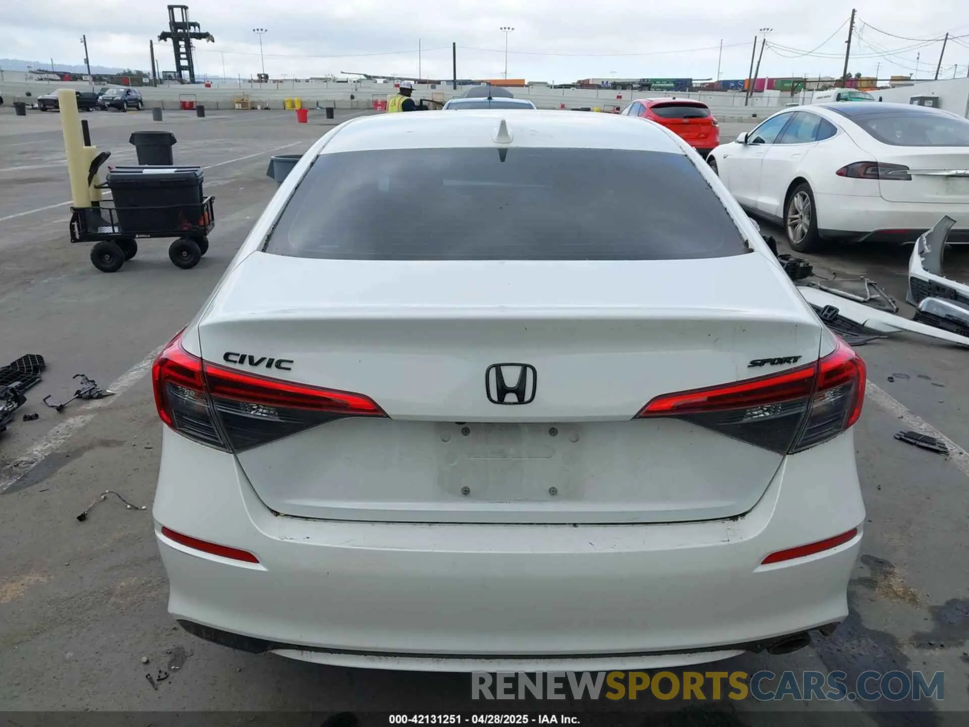 17 Photograph of a damaged car 2HGFE2F53NH504864 HONDA CIVIC 2022
