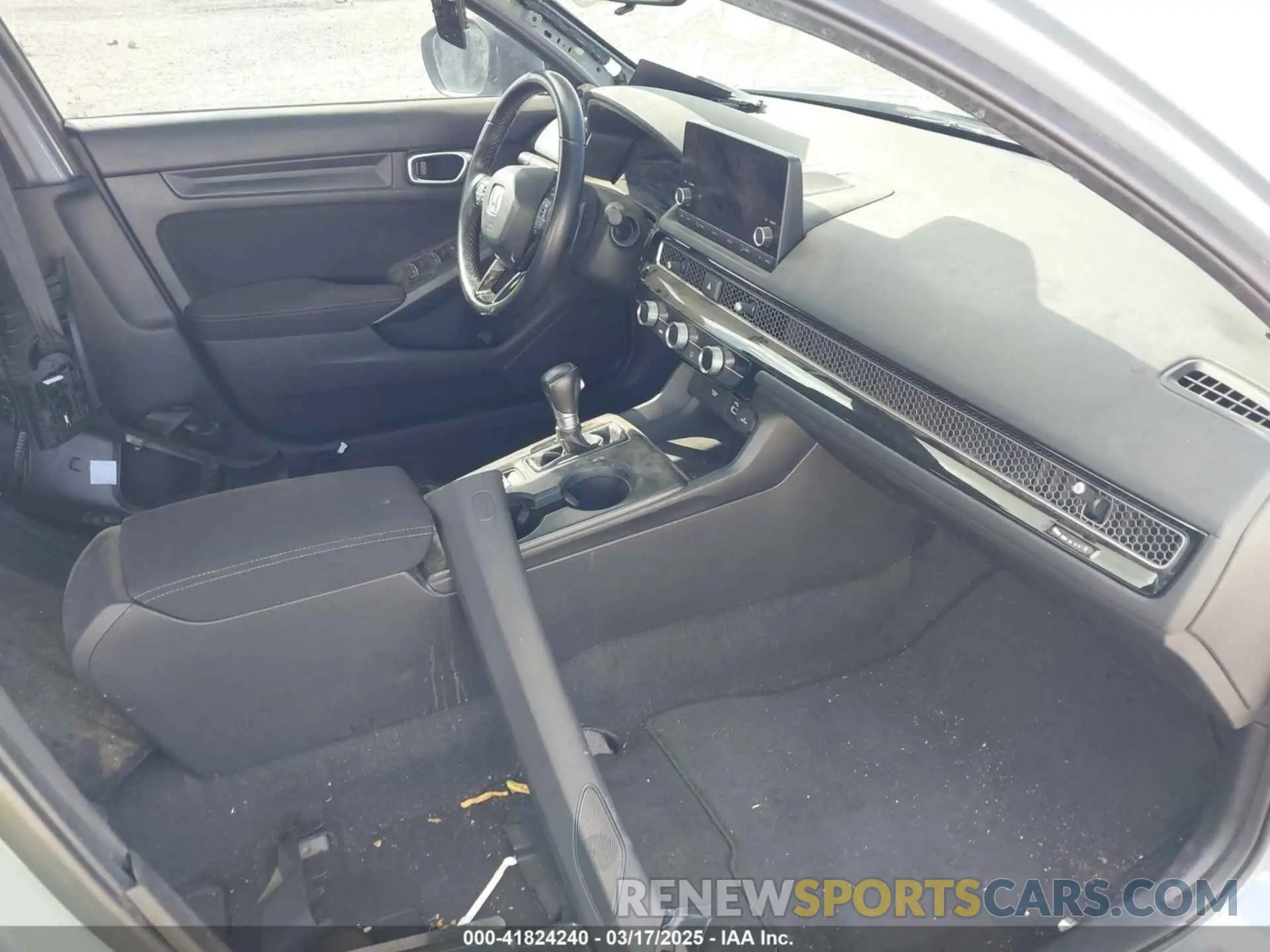 5 Photograph of a damaged car 2HGFE2F53NH519087 HONDA CIVIC 2022
