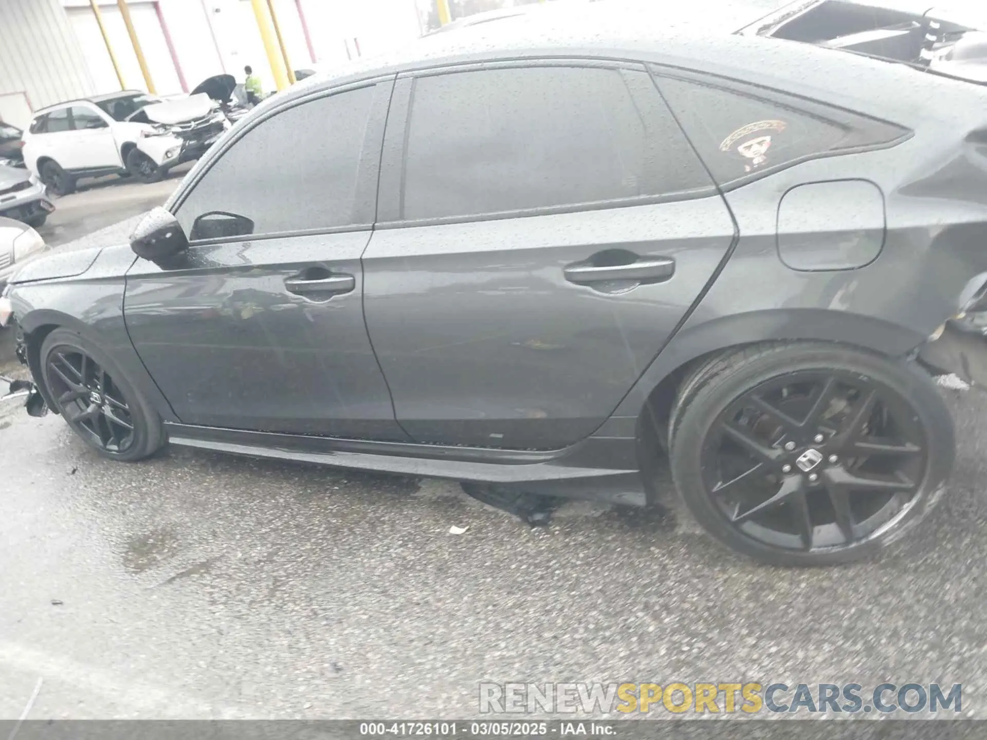 13 Photograph of a damaged car 2HGFE2F53NH554390 HONDA CIVIC 2022
