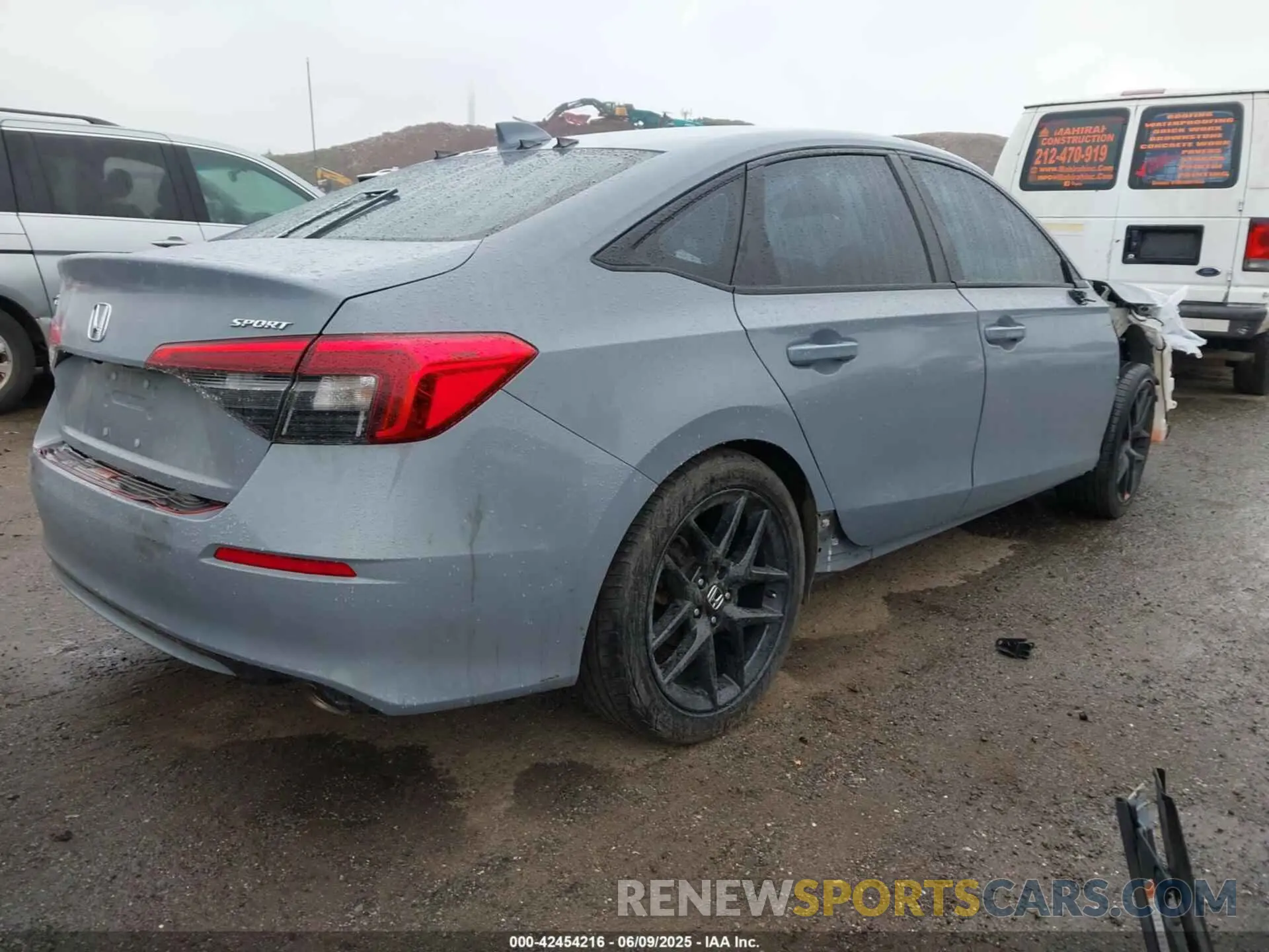 4 Photograph of a damaged car 2HGFE2F53NH591763 HONDA CIVIC 2022