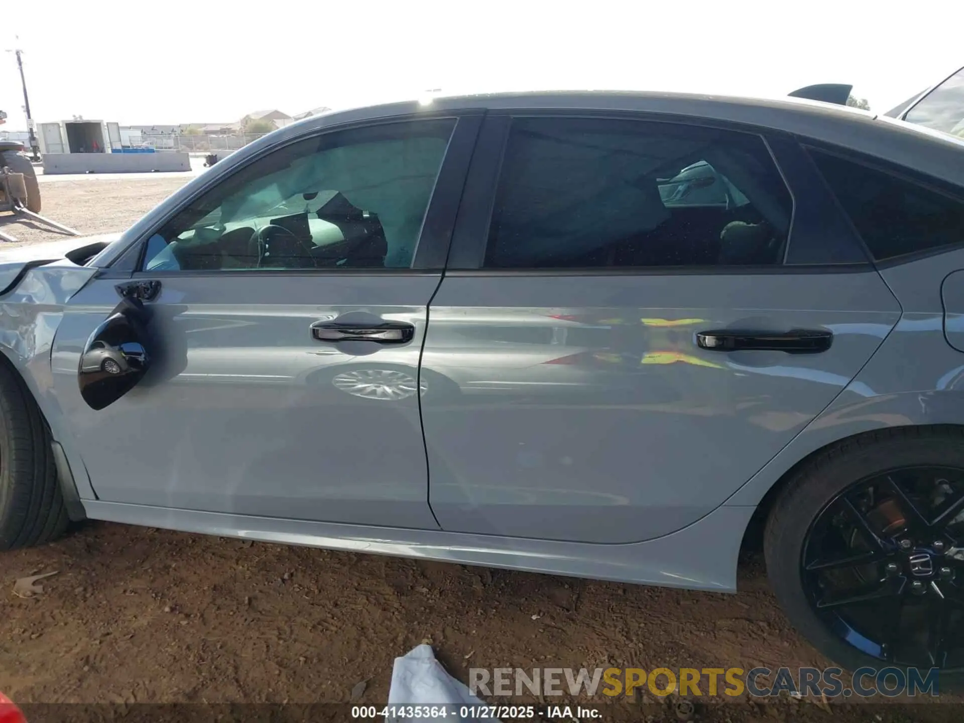 13 Photograph of a damaged car 2HGFE2F53NH600302 HONDA CIVIC 2022