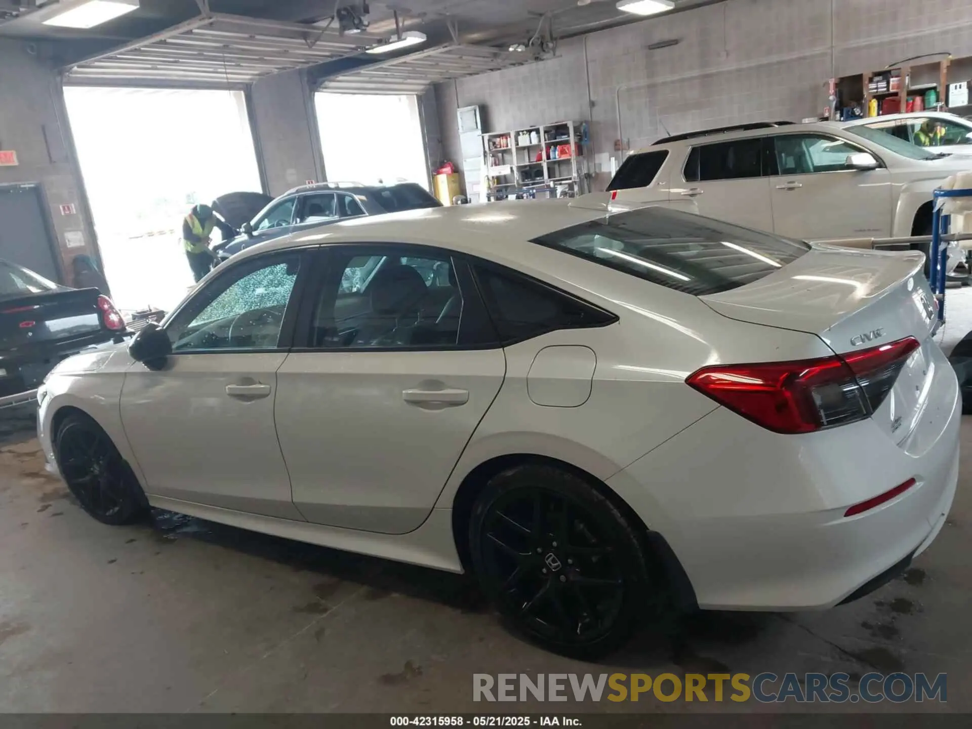 14 Photograph of a damaged car 2HGFE2F53NH607962 HONDA CIVIC 2022