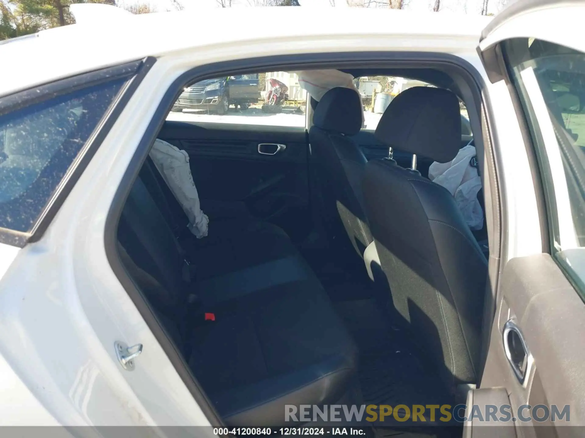 8 Photograph of a damaged car 2HGFE2F53NH609677 HONDA CIVIC 2022
