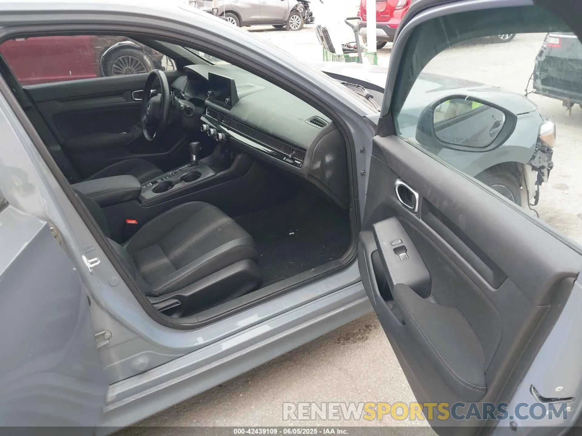5 Photograph of a damaged car 2HGFE2F54NH539414 HONDA CIVIC 2022