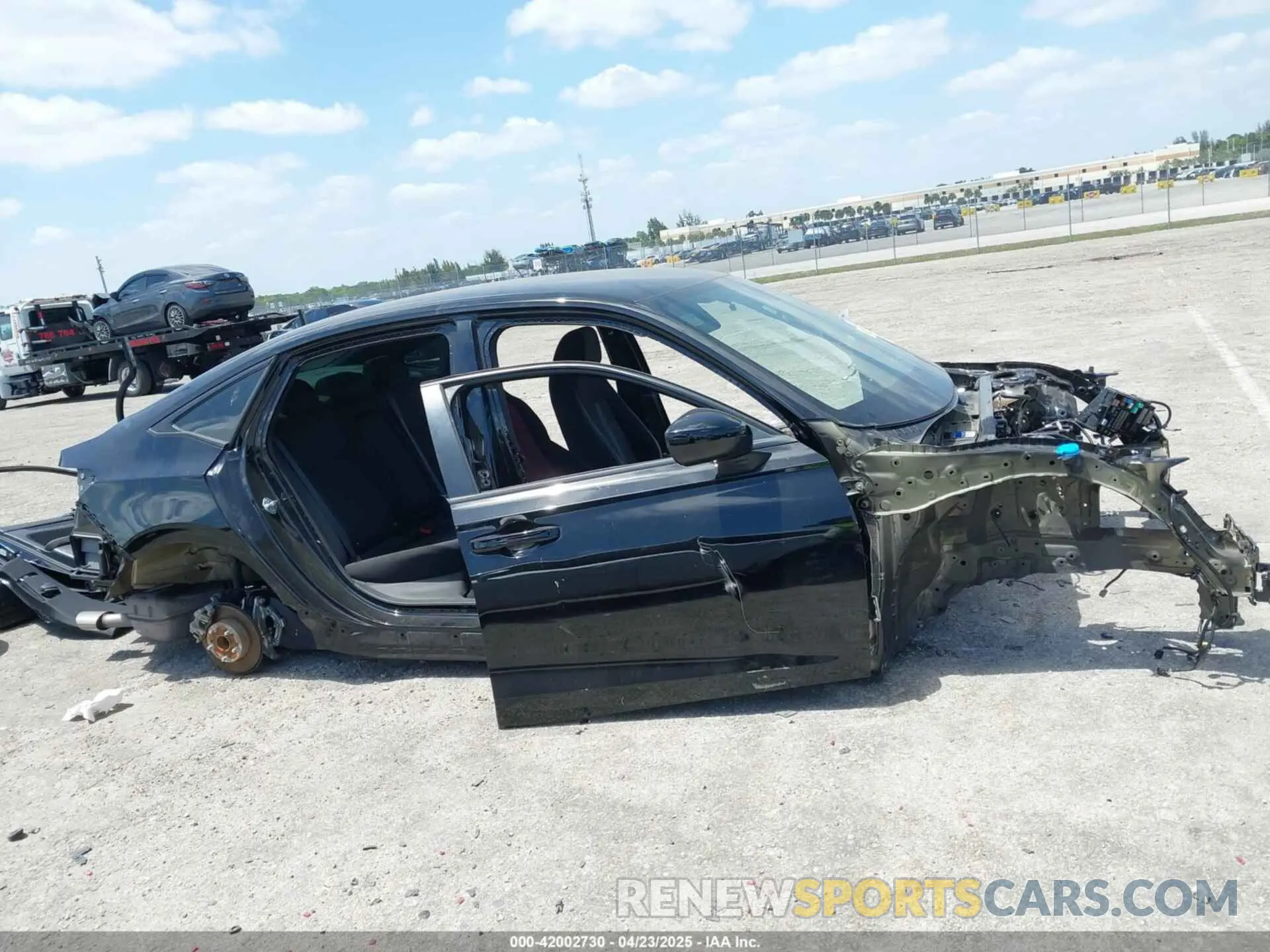 13 Photograph of a damaged car 2HGFE2F54NH591870 HONDA CIVIC 2022