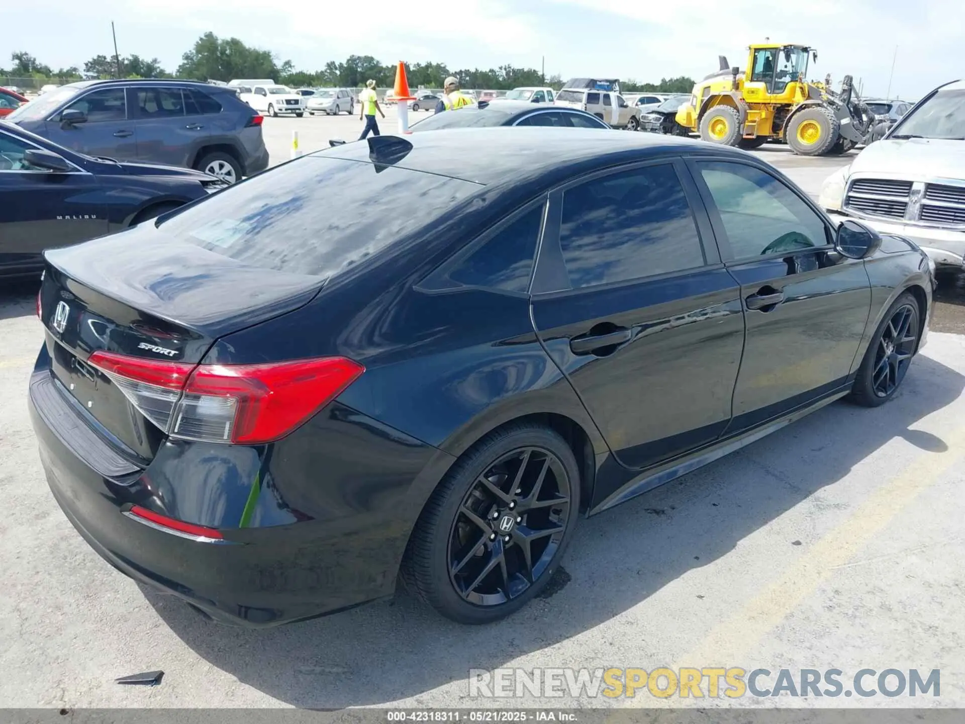 4 Photograph of a damaged car 2HGFE2F55NH513372 HONDA CIVIC 2022