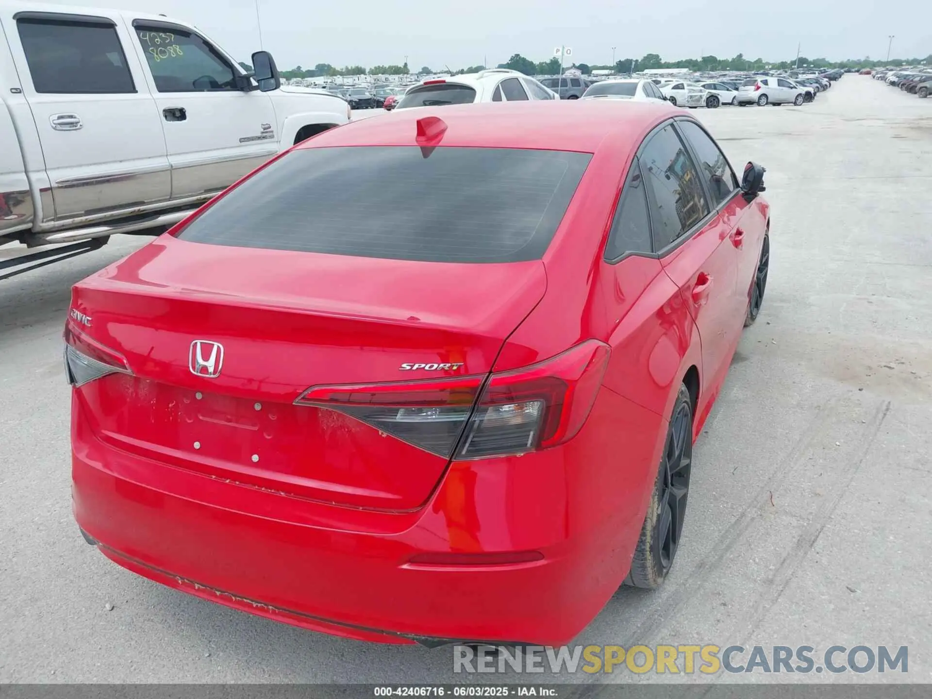 4 Photograph of a damaged car 2HGFE2F55NH531662 HONDA CIVIC 2022