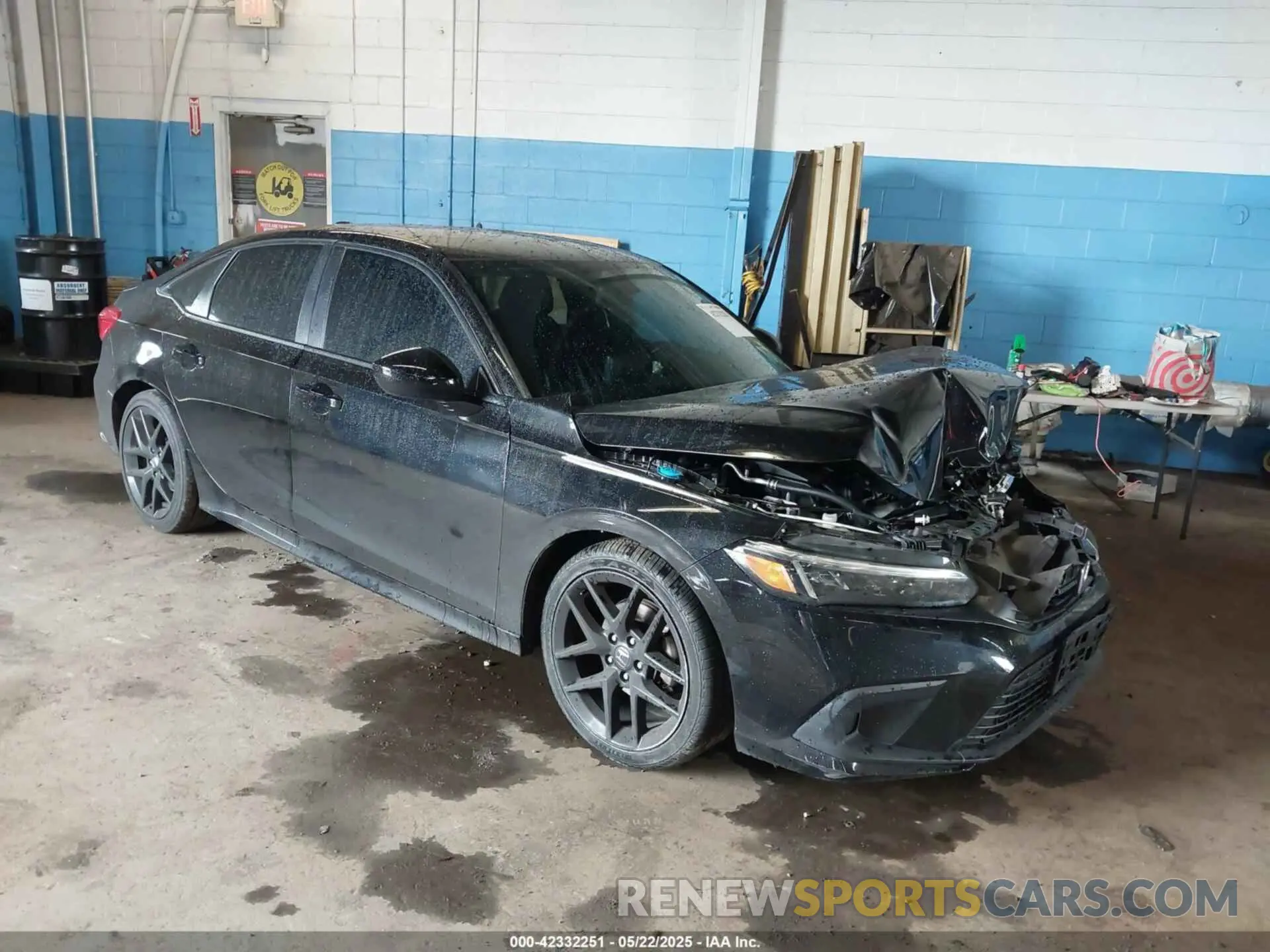 1 Photograph of a damaged car 2HGFE2F55NH561132 HONDA CIVIC 2022