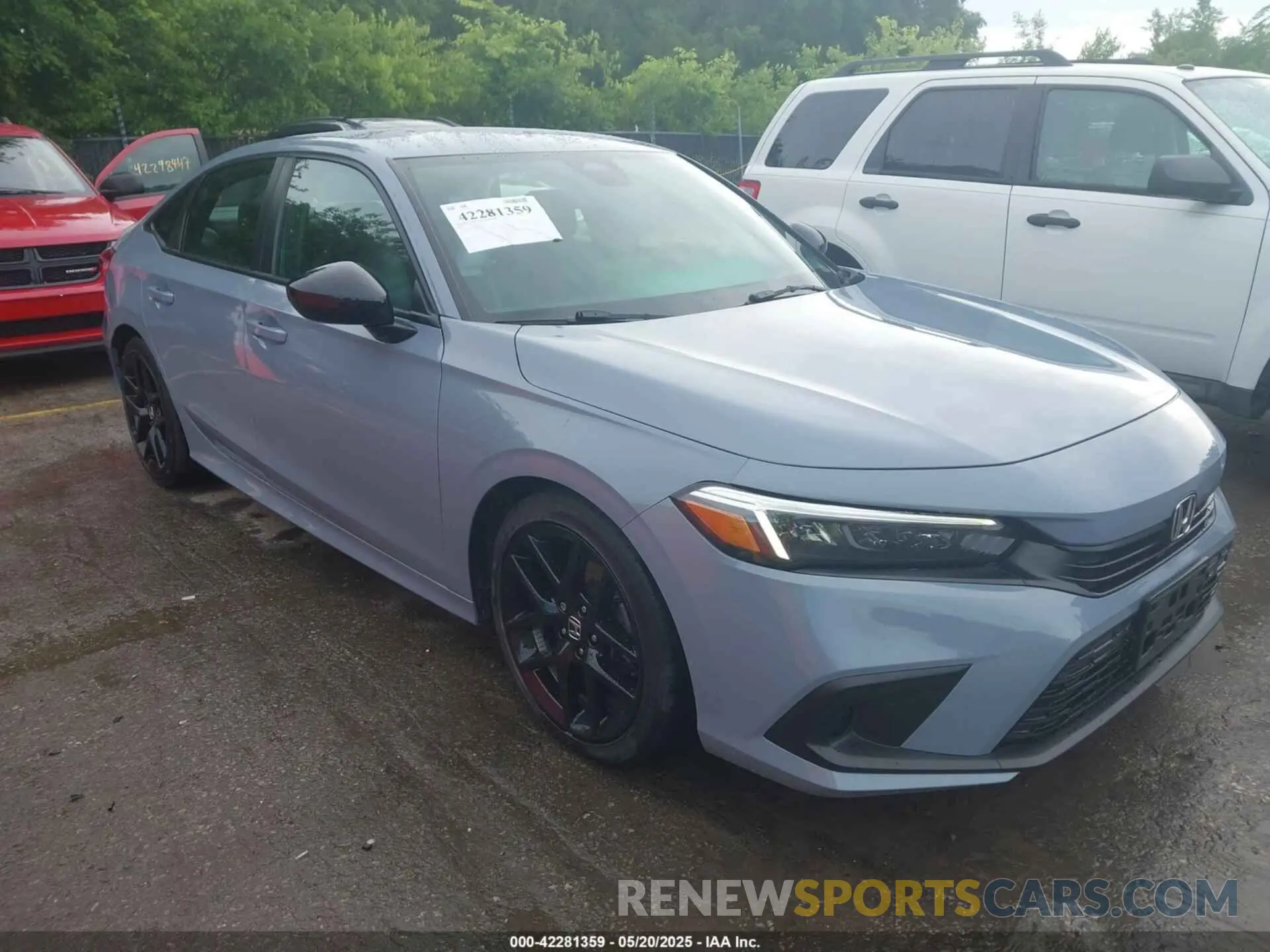 1 Photograph of a damaged car 2HGFE2F55NH565861 HONDA CIVIC 2022