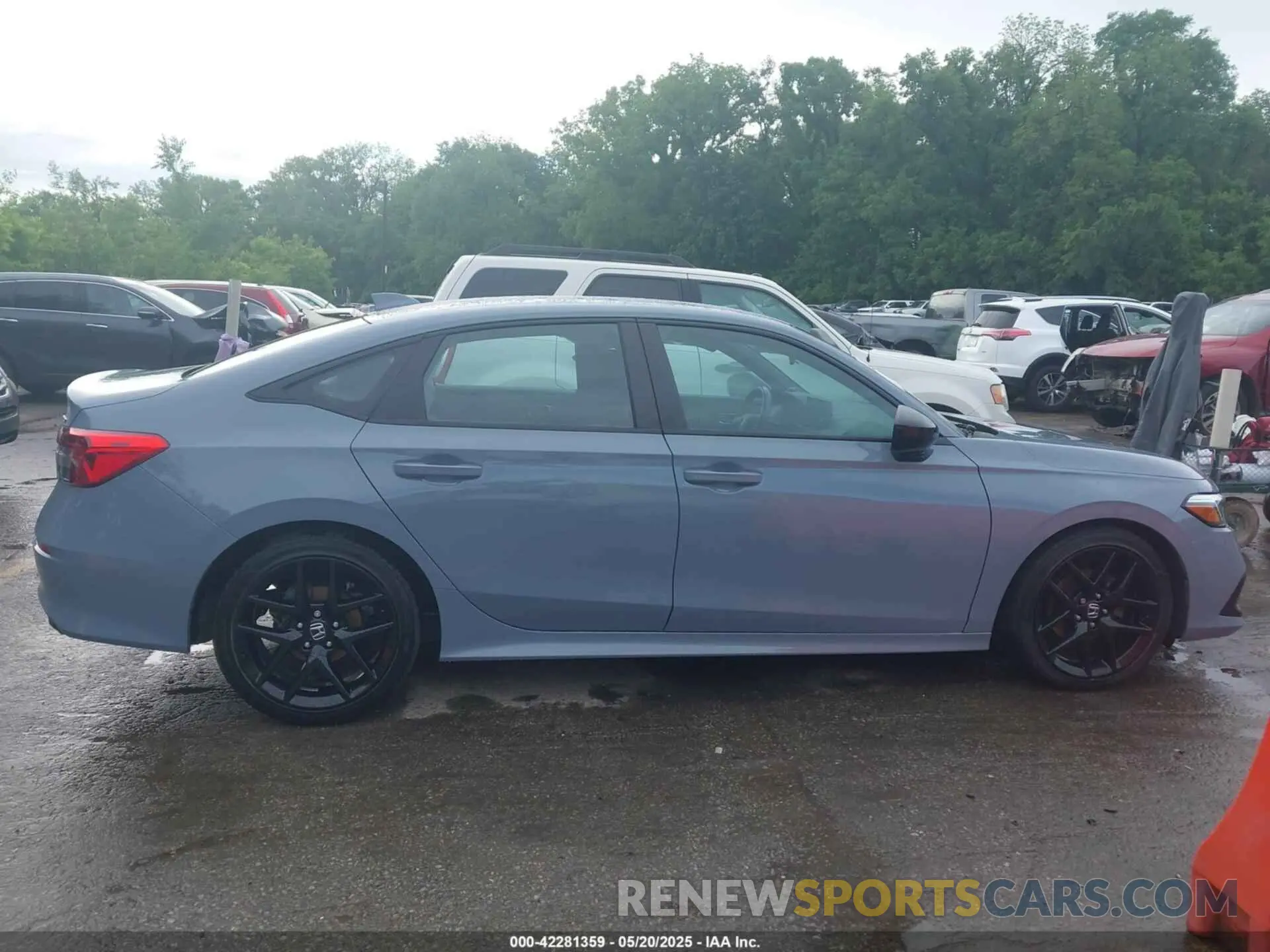 13 Photograph of a damaged car 2HGFE2F55NH565861 HONDA CIVIC 2022